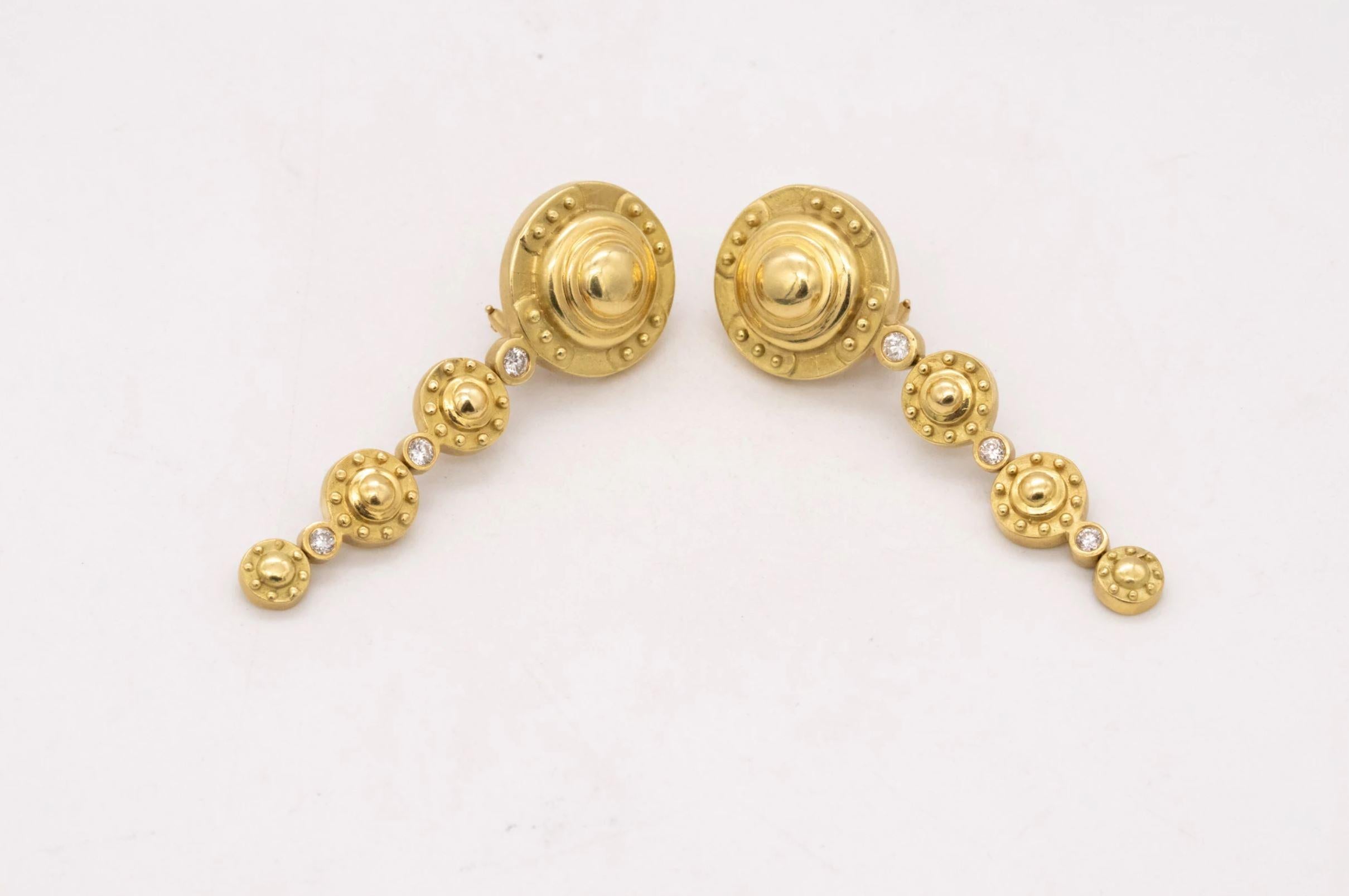 SeidenGang Etruskische lange Tropfenohrringe aus 18 Karat Gelbgold mit 6 VS Diamanten (Neoetruskisch) im Angebot