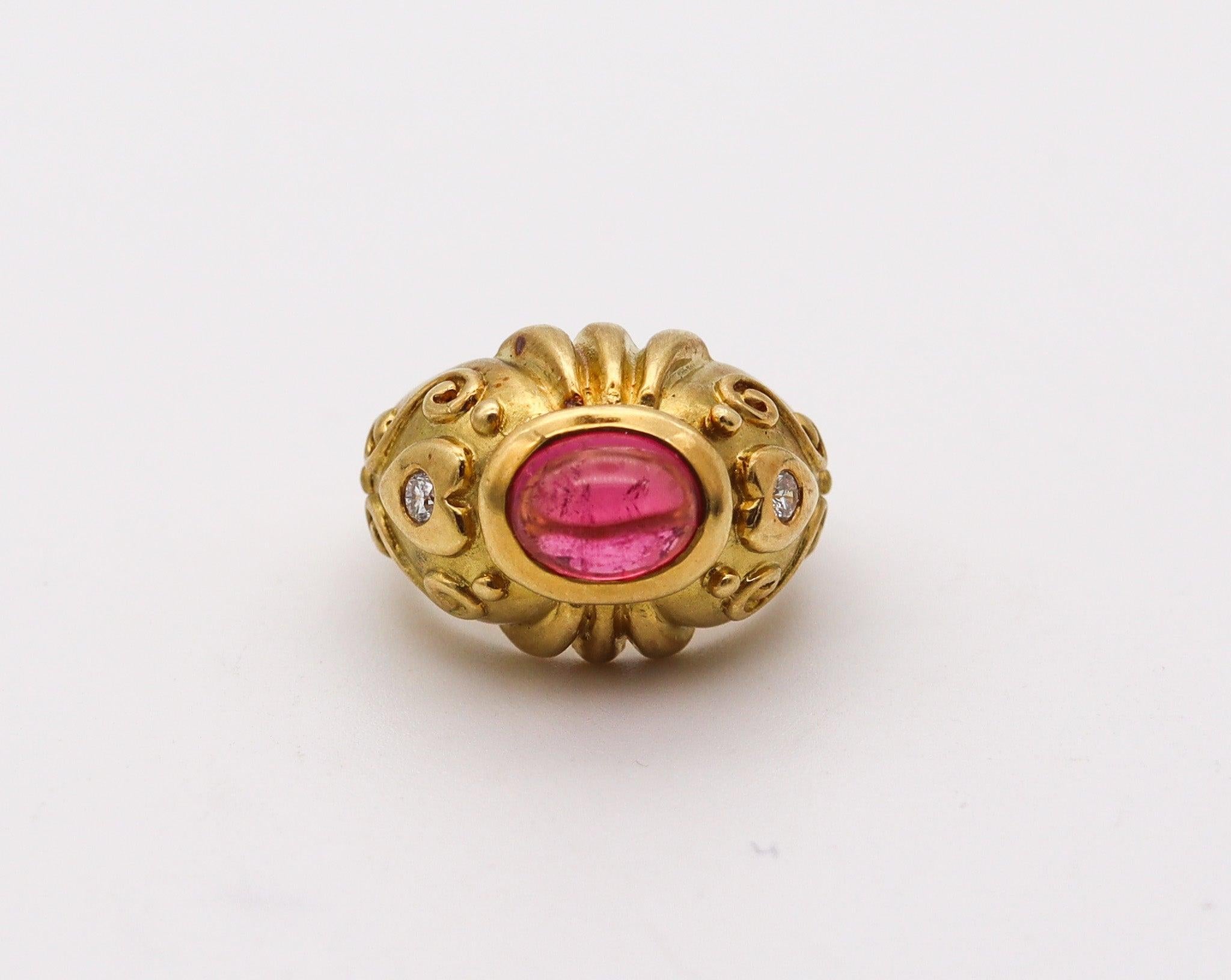 SEIDENGANG Etruskischer Ring aus 18 Karat Gelbgold mit 2,18 Karat Diamanten und Turmalin (Modernistisch) im Angebot