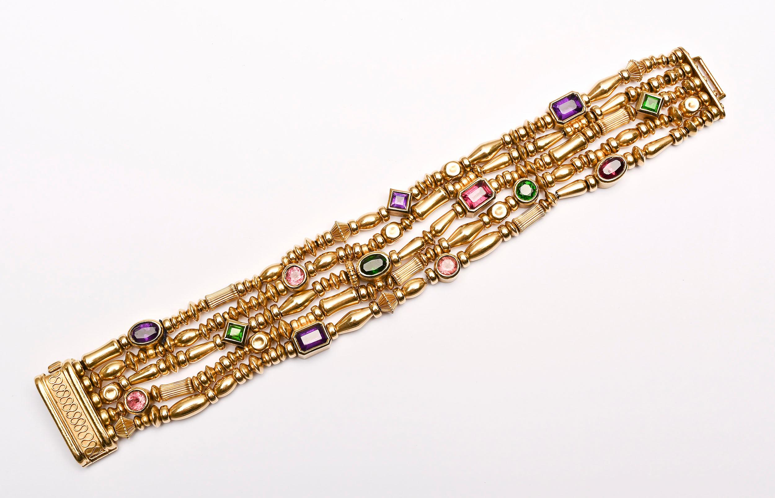 Taille mixte Seidengang Bracelet multibrins en or et pierres précieuses en vente