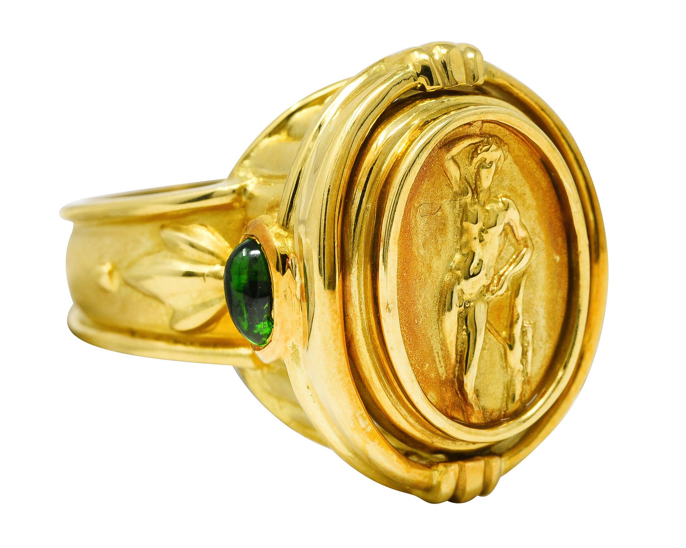 Contemporary Seidengang Neoclassical Amethyst Green Tourmaline 18 Karat Yellow Gold Flip Ring