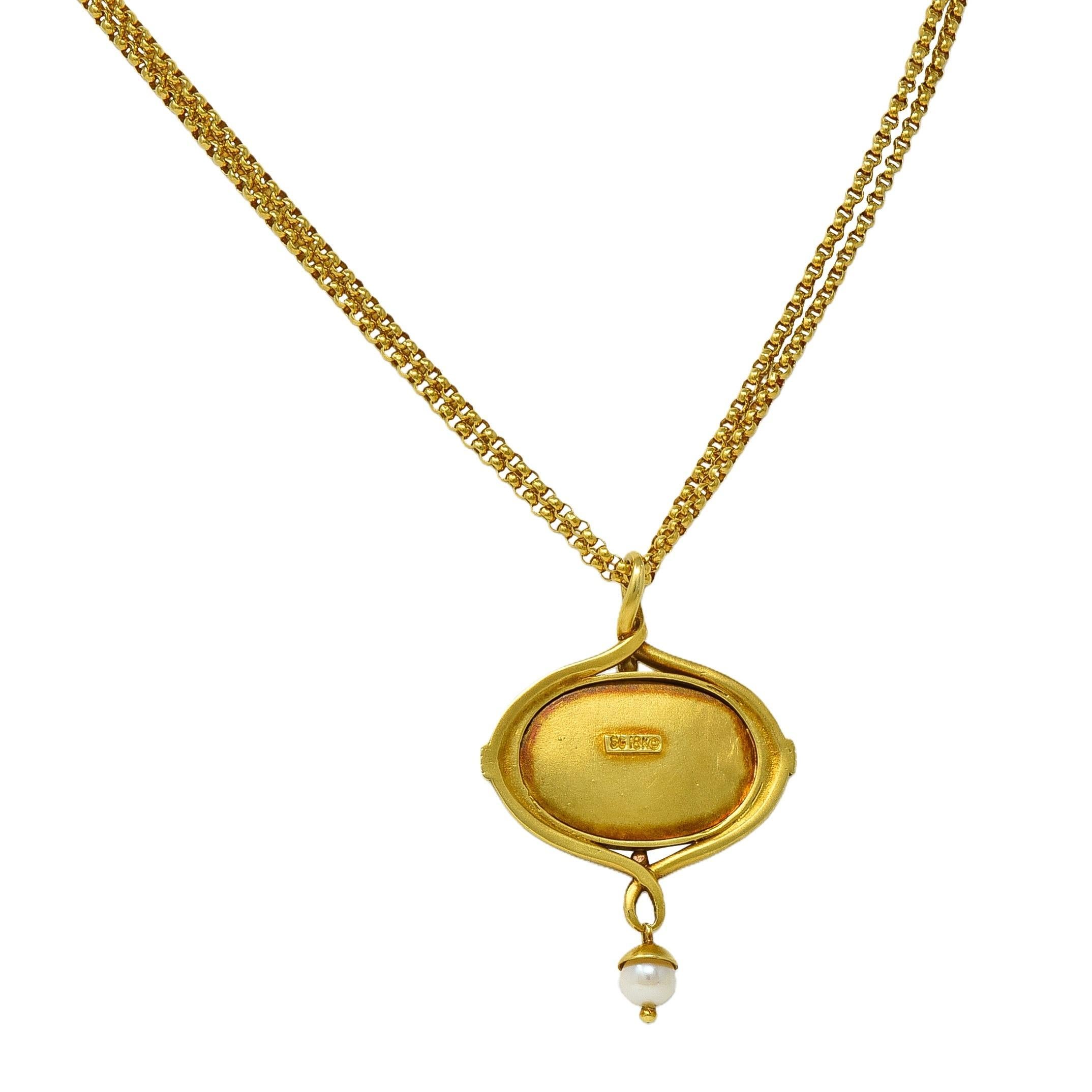 SeidenGang, collana con ciondolo in oro 18 carati con cupido vintage e cammeo classico In condizioni ottime in vendita a Philadelphia, PA