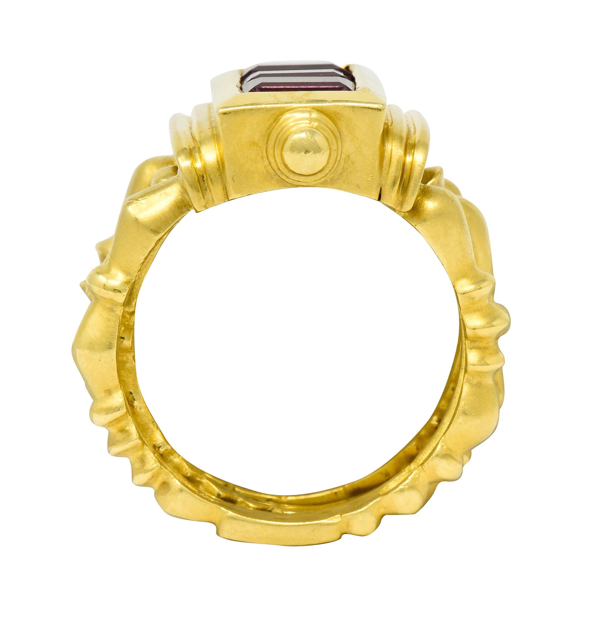 Seidengang Rhodolite Garnet 18 Karat Gold Classic Stacking Band Ring 1