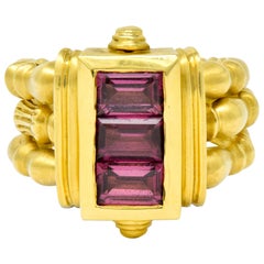 Seidengang Rhodolite Garnet 18 Karat Gold Classic Stacking Band Ring