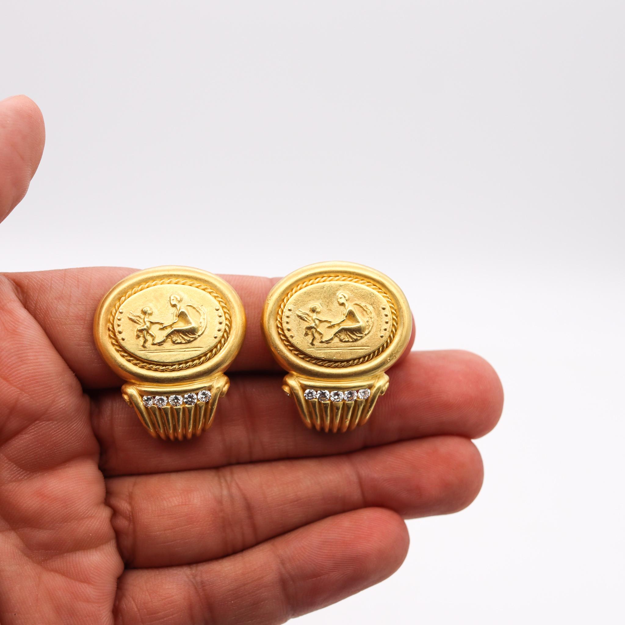 SeidenGang Boucles d'oreilles classiques de style néo-romain en or jaune 18 carats avec diamants VS Pour femmes en vente