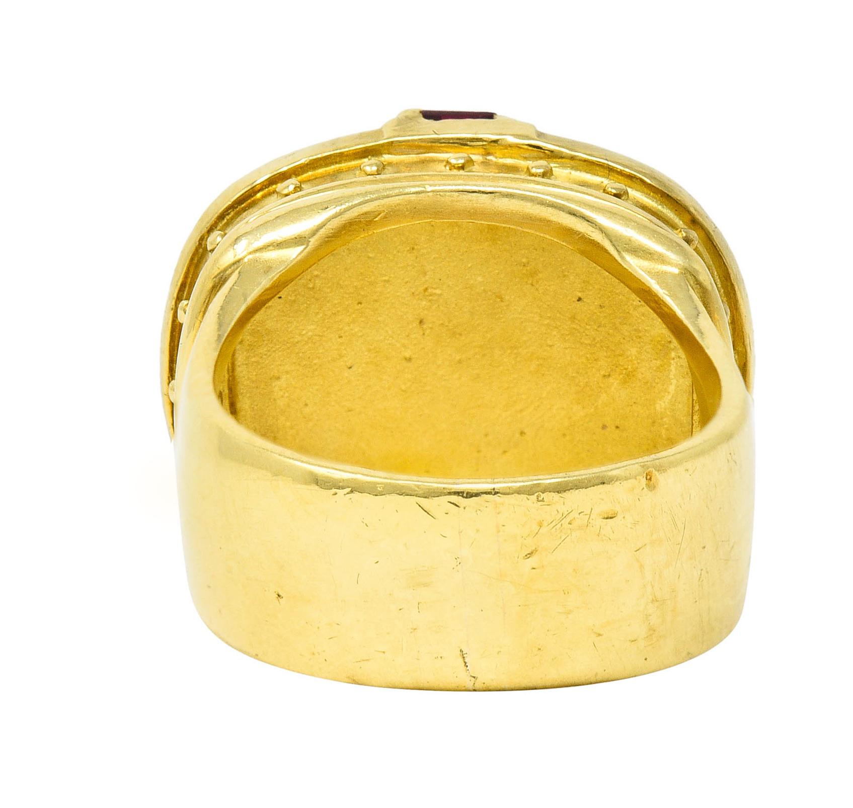 Contemporary SeidenGang Ruby 18 Karat Yellow Gold Cupid Venus Classic Ring
