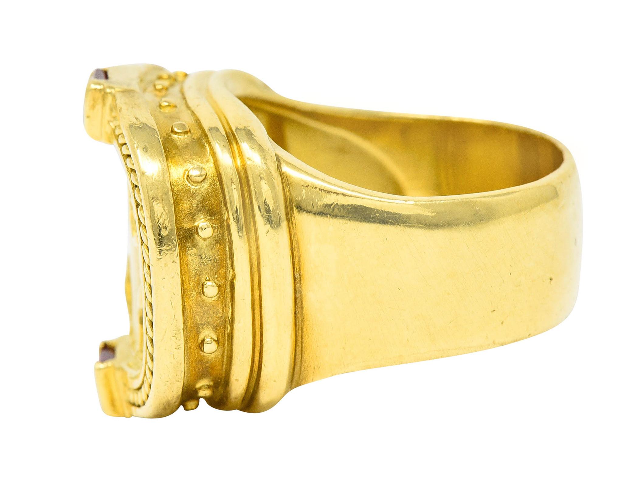 Square Cut SeidenGang Ruby 18 Karat Yellow Gold Cupid Venus Classic Ring