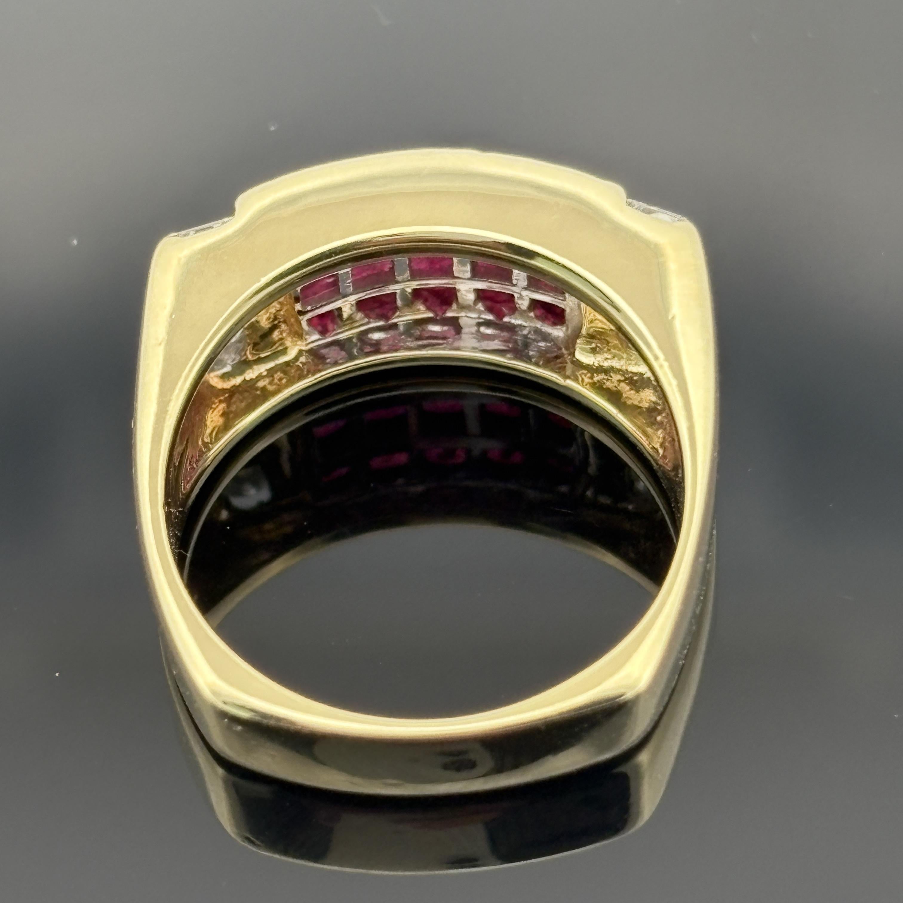 SeidenGang Bague en or jaune 18k avec rubis et diamants Bon état - En vente à Orlando, FL