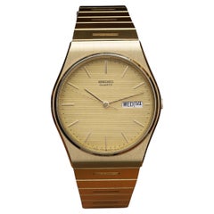 Seiko 5P23-8000 Montre à quartz en or
