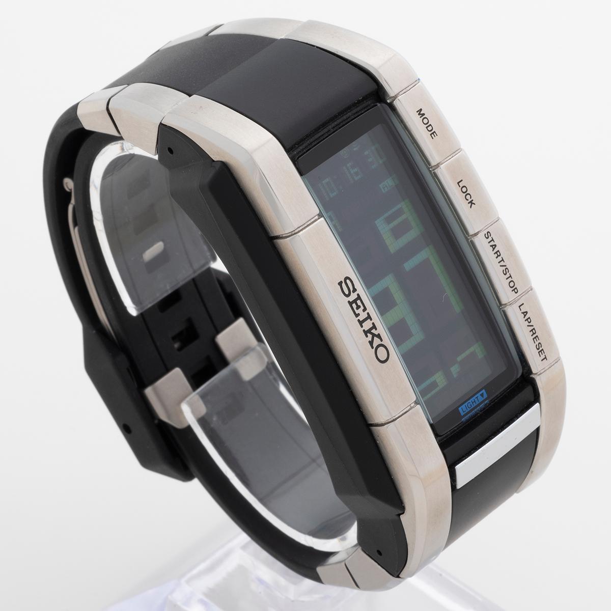 Seiko Final Fantasy the Spirits Within Limited Edition, non porté, ensemble complet Excellent état à Canterbury, England