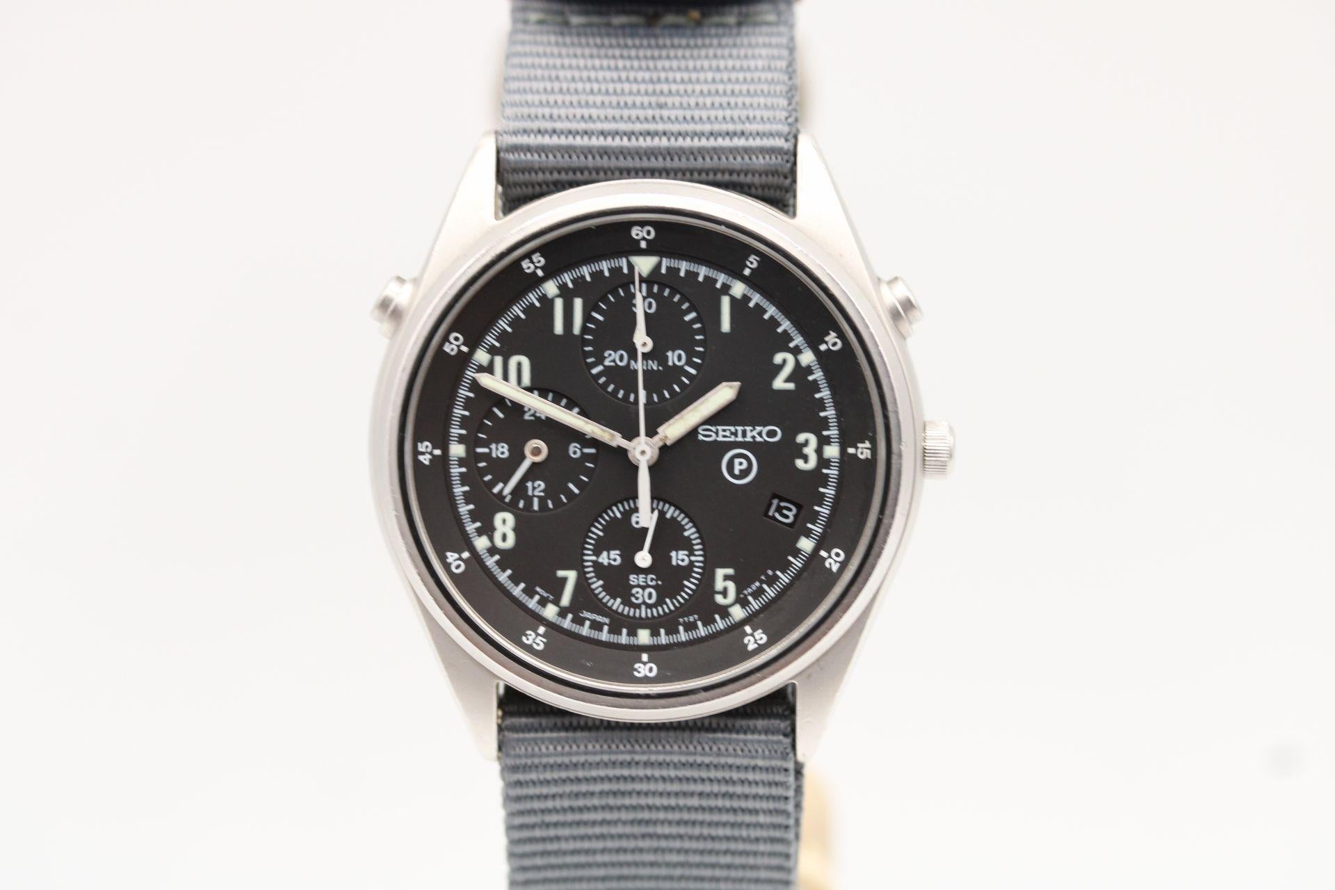 Watch: Seiko Generation 1 7A28-7120 c.1990 Watch Only
Stock Number: CHW5376
Price: £995.00

Original, working Generation 1 Seiko Chronograph made for the British RAF in 1984. Having been used in service as a tool watch will show some signs of age