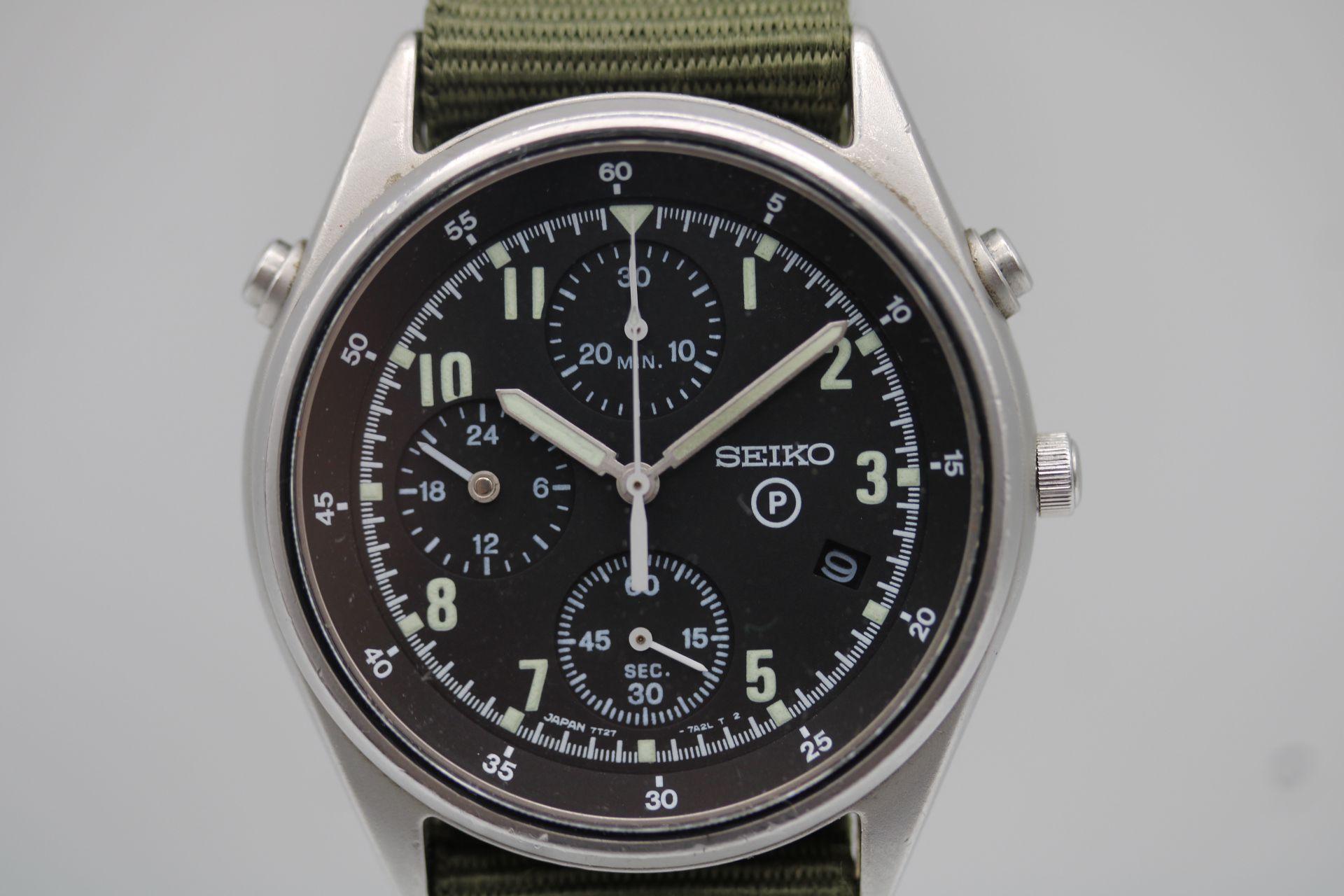 Seiko Generation 2 - 7T27-7A20 1996 British Military Issued Watch In Good Condition In London, GB