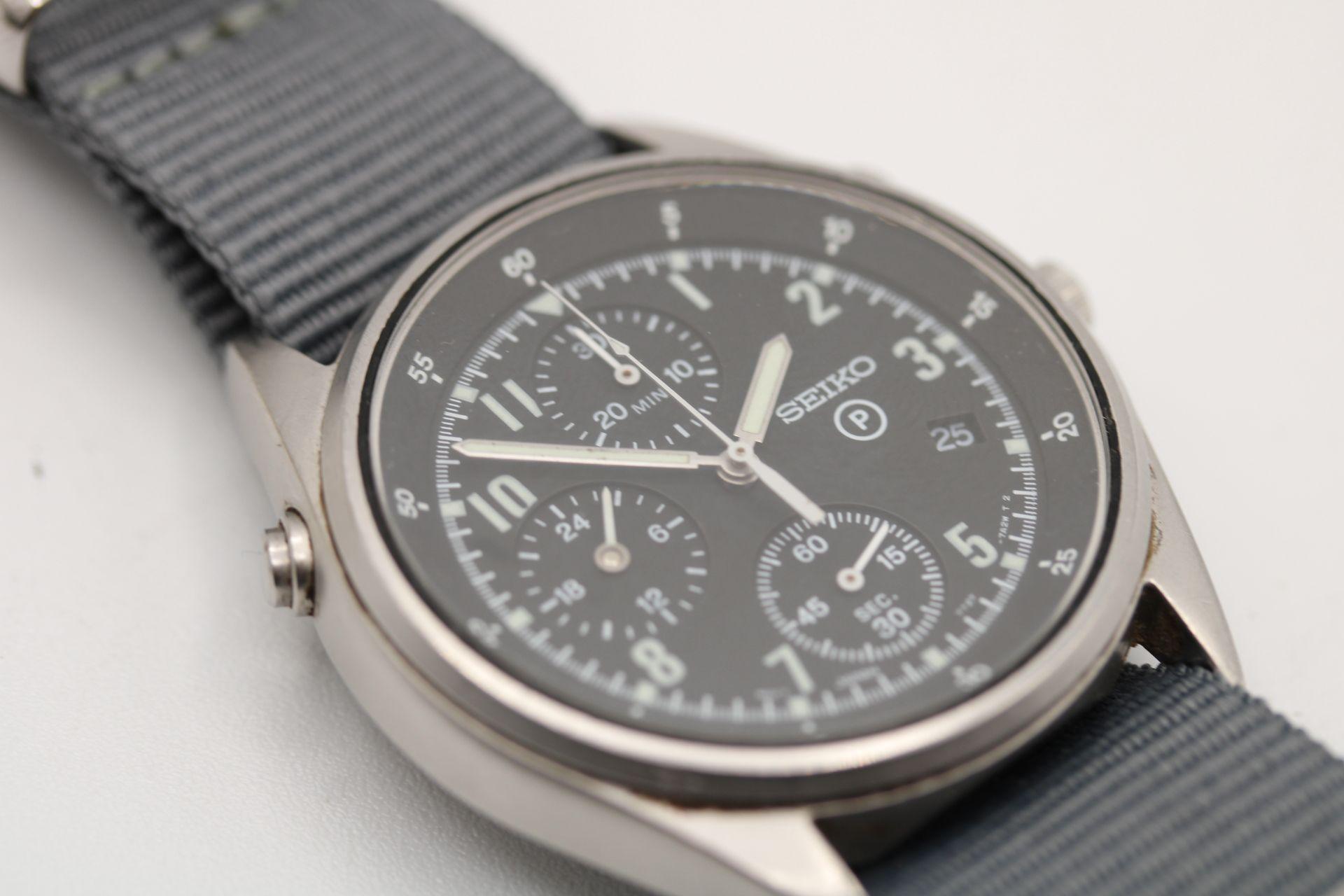 Montre militaire britannique Seiko génération 2 - 7T27-7A20 3