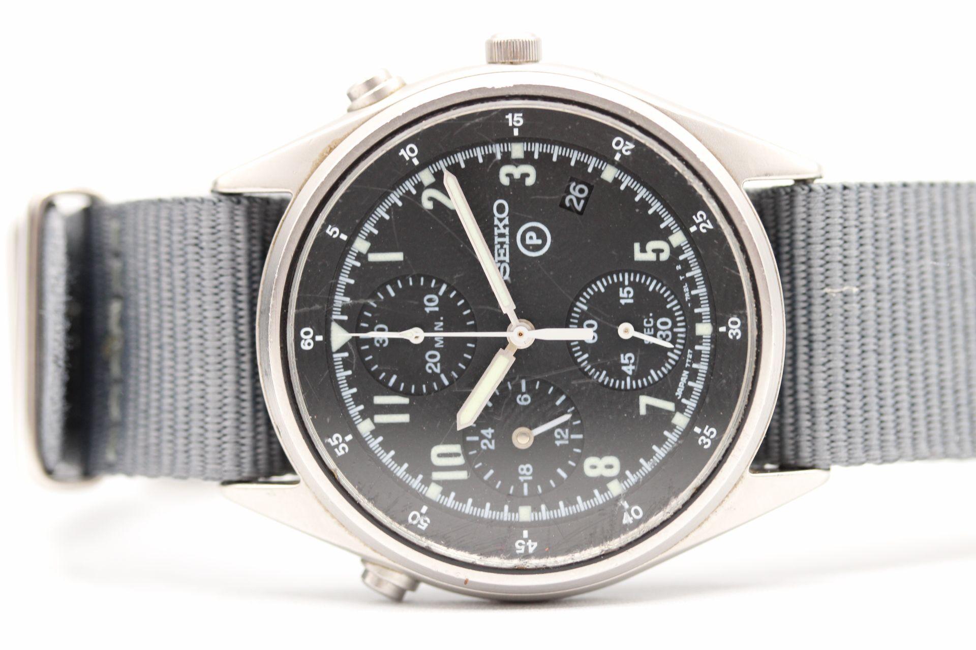 Montre militaire britannique Seiko génération 2 - 7T27-7A20 4