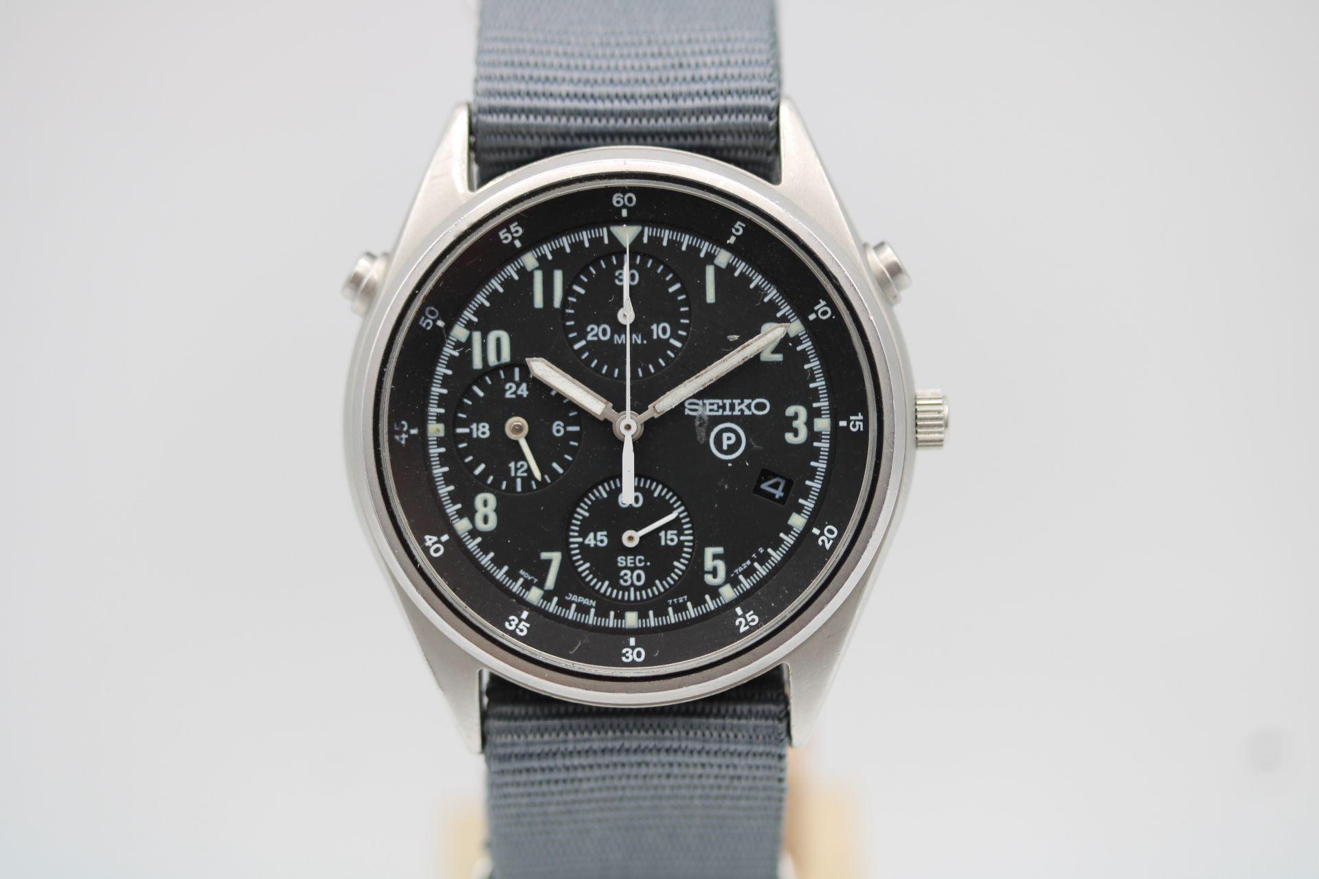 Seiko Generation 2 - 7T27-7A20 Britisches Militär  unmarkiert Herren im Angebot