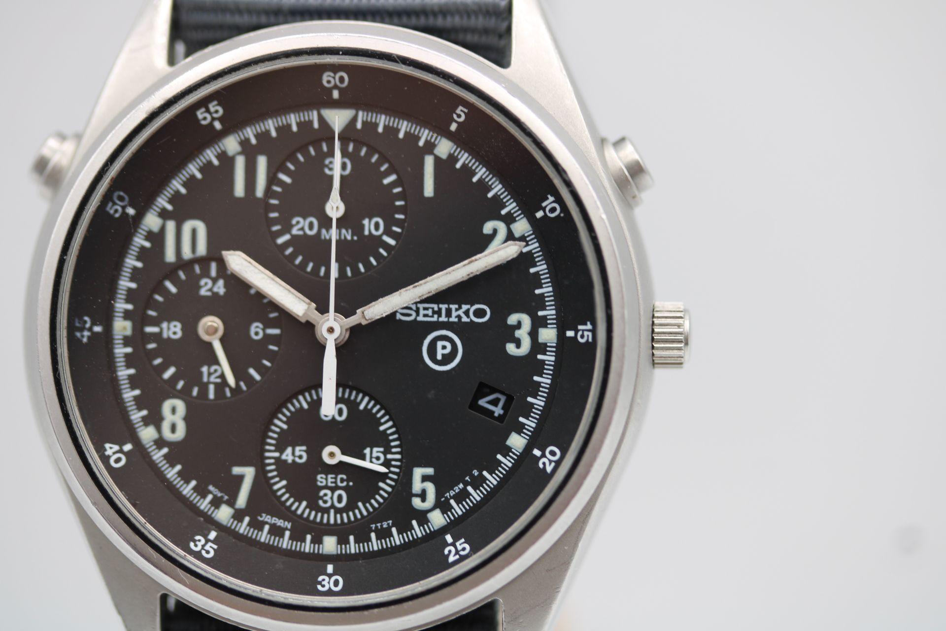 Seiko Generation 2 - 7T27-7A20 Britisches Militär  unmarkiert im Angebot 3