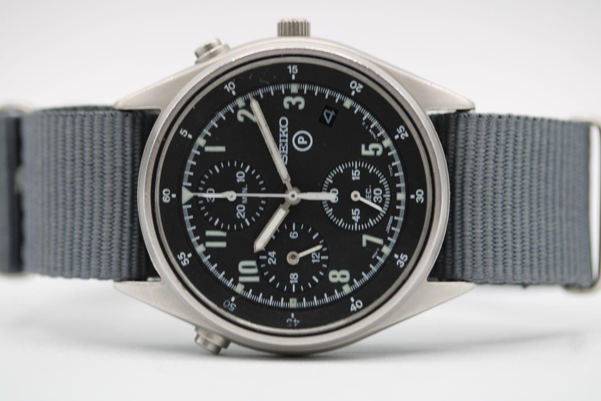 Seiko Generation 2 - 7T27-7A20 Britisches Militär  unmarkiert im Angebot 4