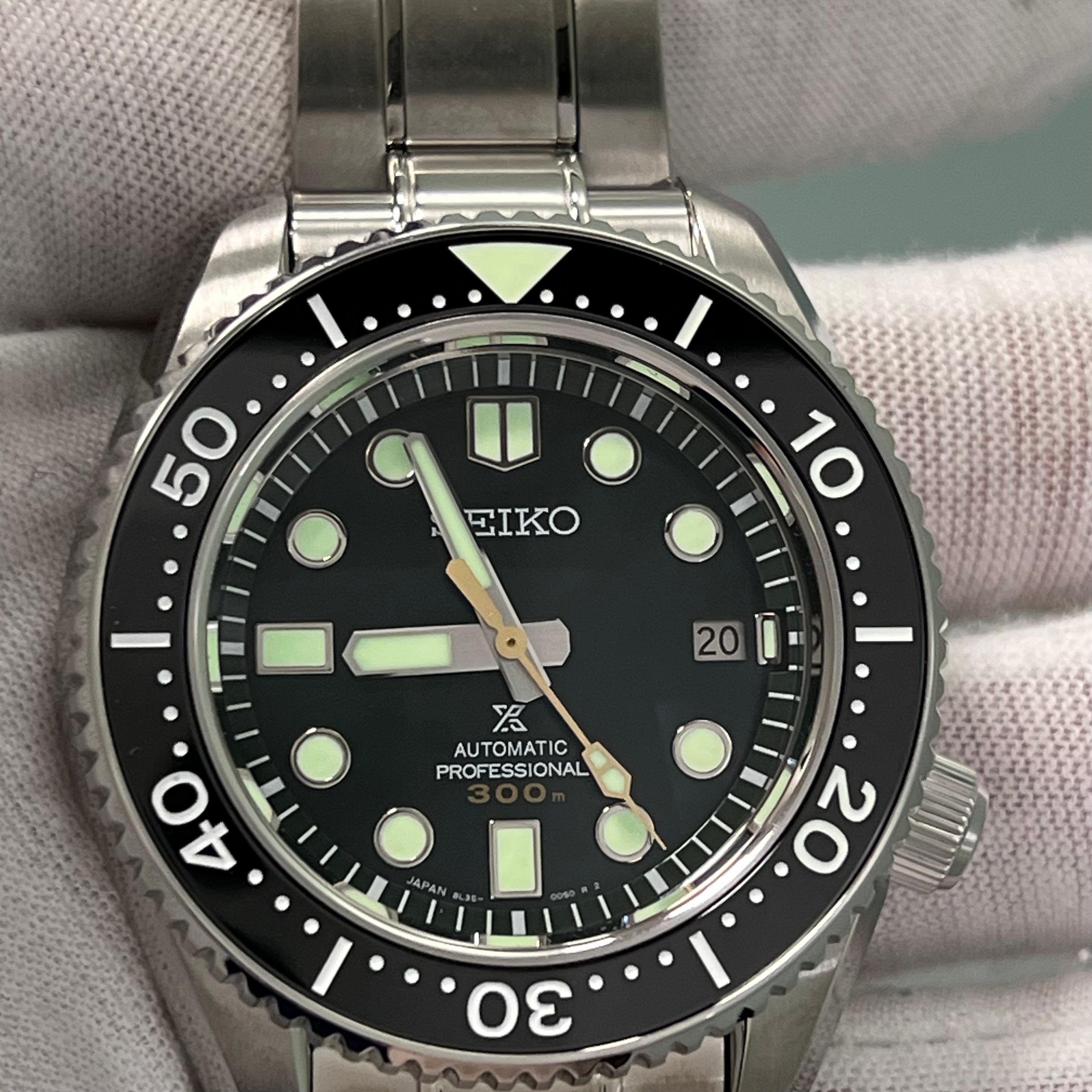 Seiko Prospex SBDX043 Marine Master Diver's Watch Green Dial 140th Anniversary For Sale 5