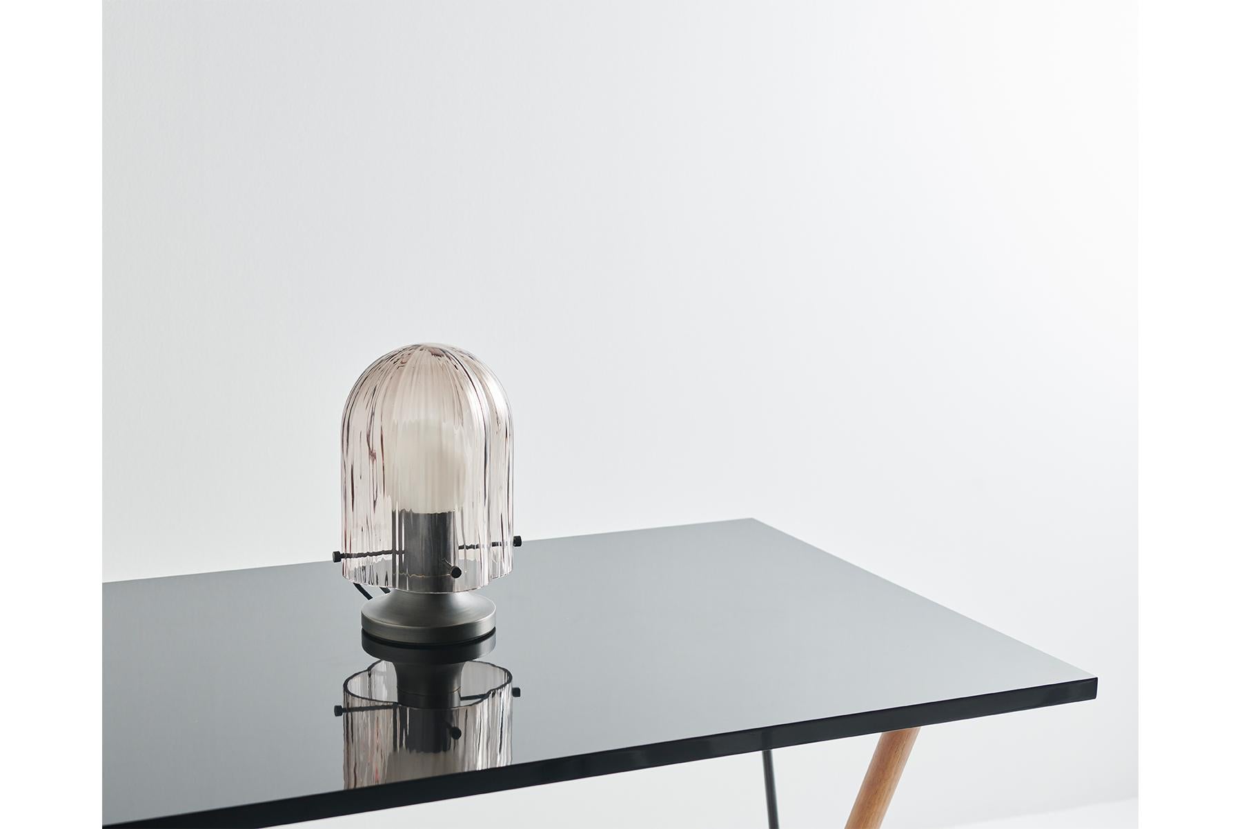 Lampe de bureau Seine en laiton ancien, corail en vente 2