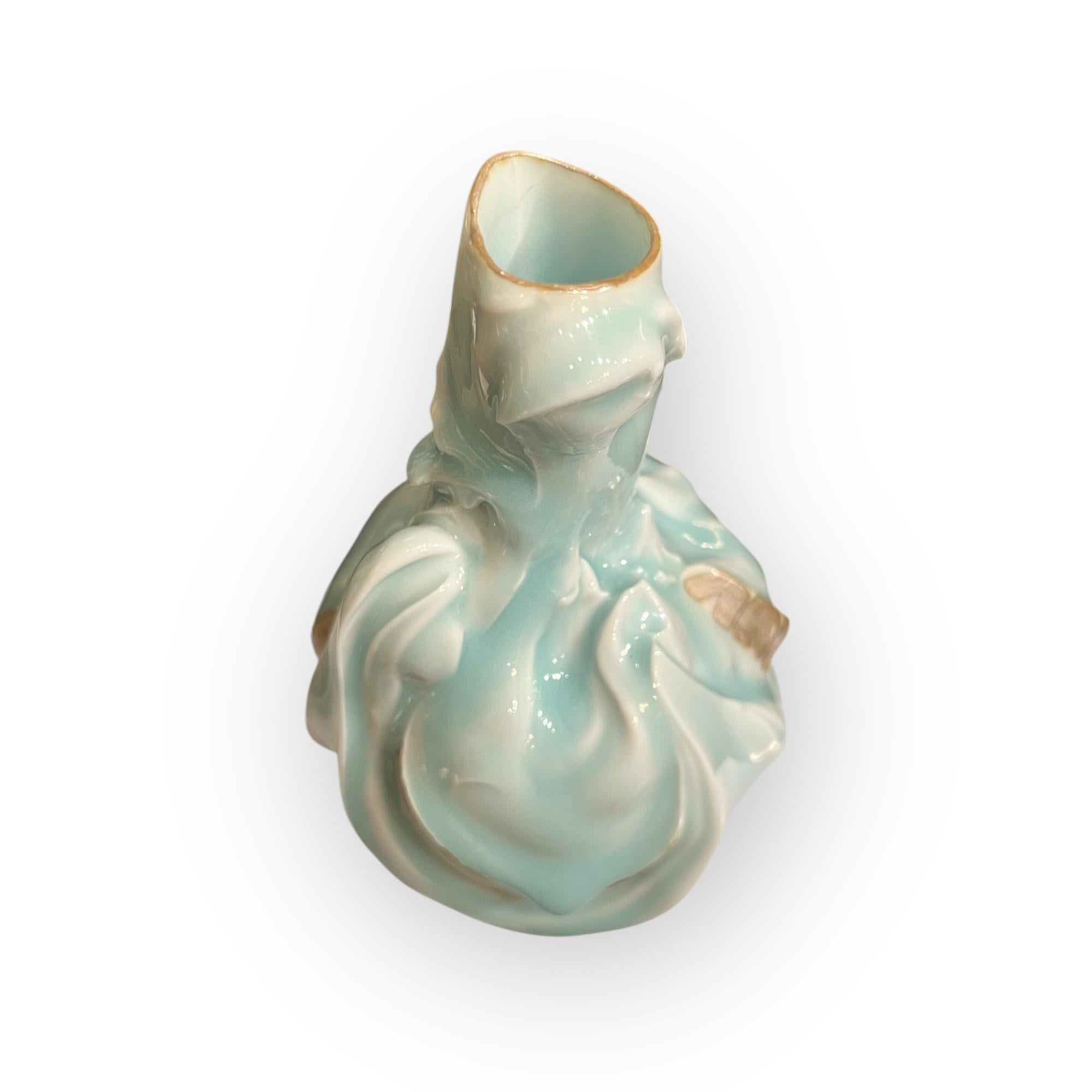 Porcellana Vaso in porcellana Seiyakuji con intarsi in argento di Yoji Kato, Giappone, circa 1990 in vendita