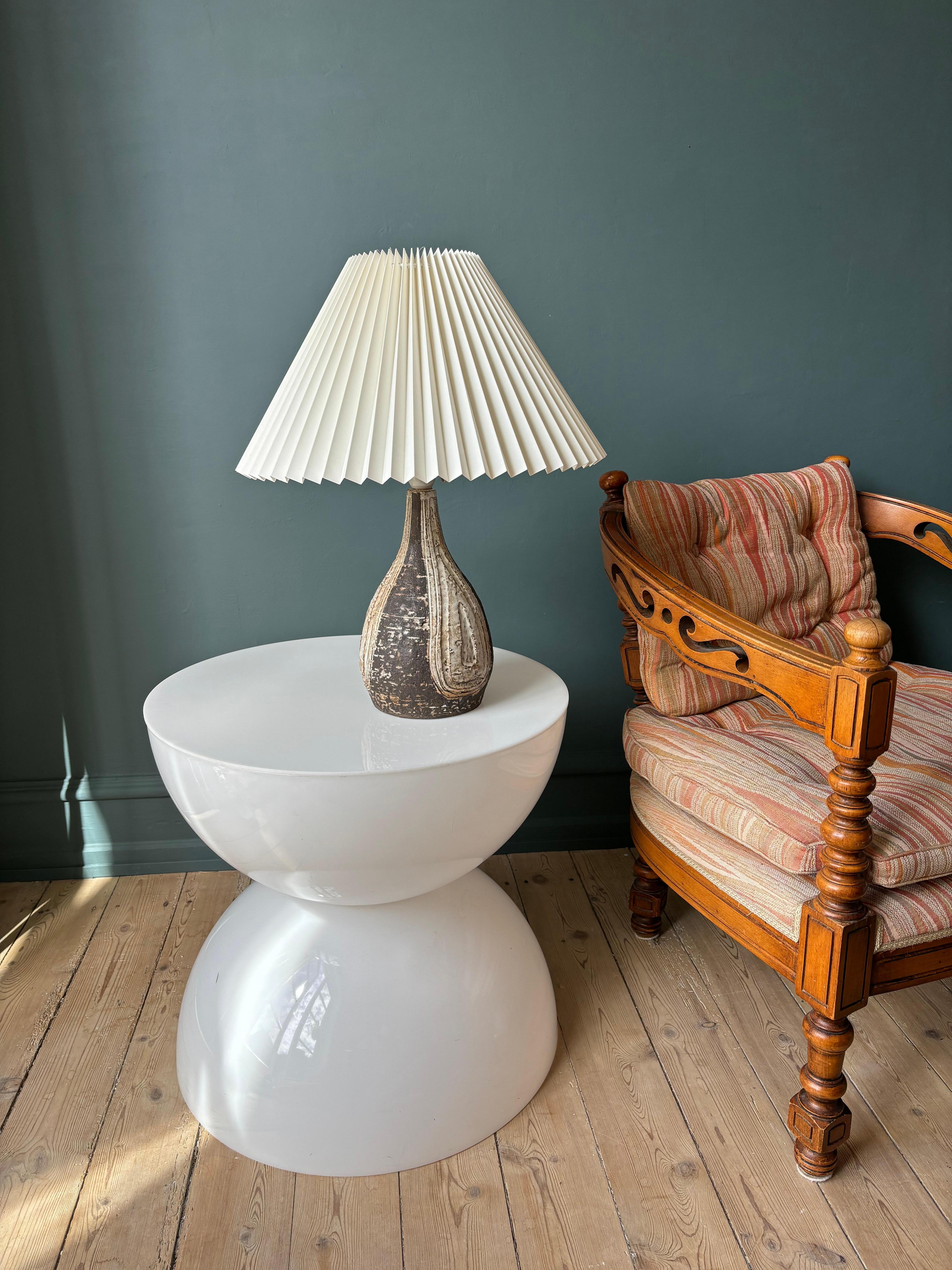 Linen Sejer Danish Modern Stoneware Table Lamp, 1960s For Sale