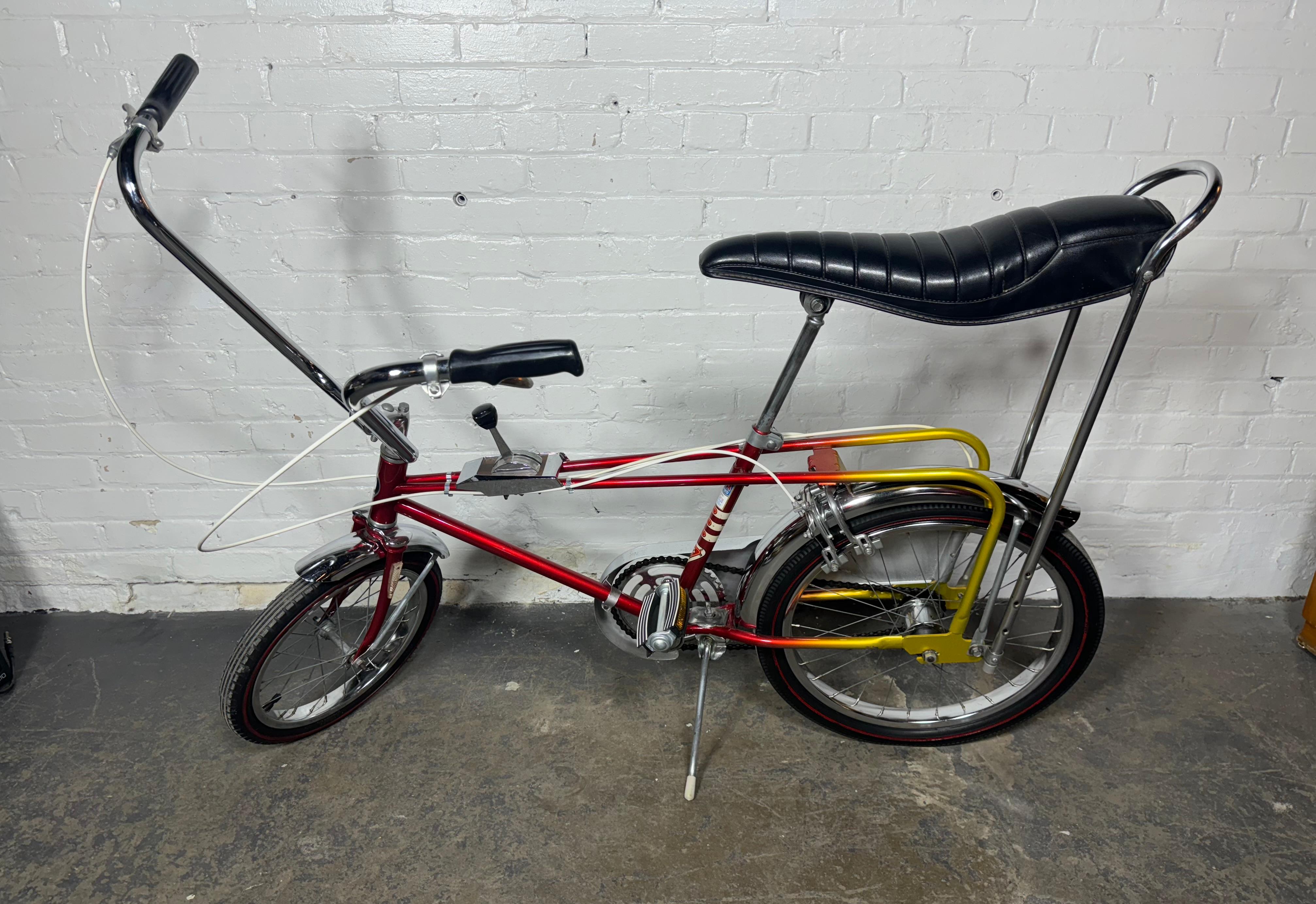 Selten gesehenes 1969 SEARS SCREAMER 2 Jungenfahrrad (BANANA BIKE) (Mitte des 20. Jahrhunderts)