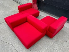 Seldom Seen 4-piece Modernist Sectional Sofa "CUBO" Fire engine red !