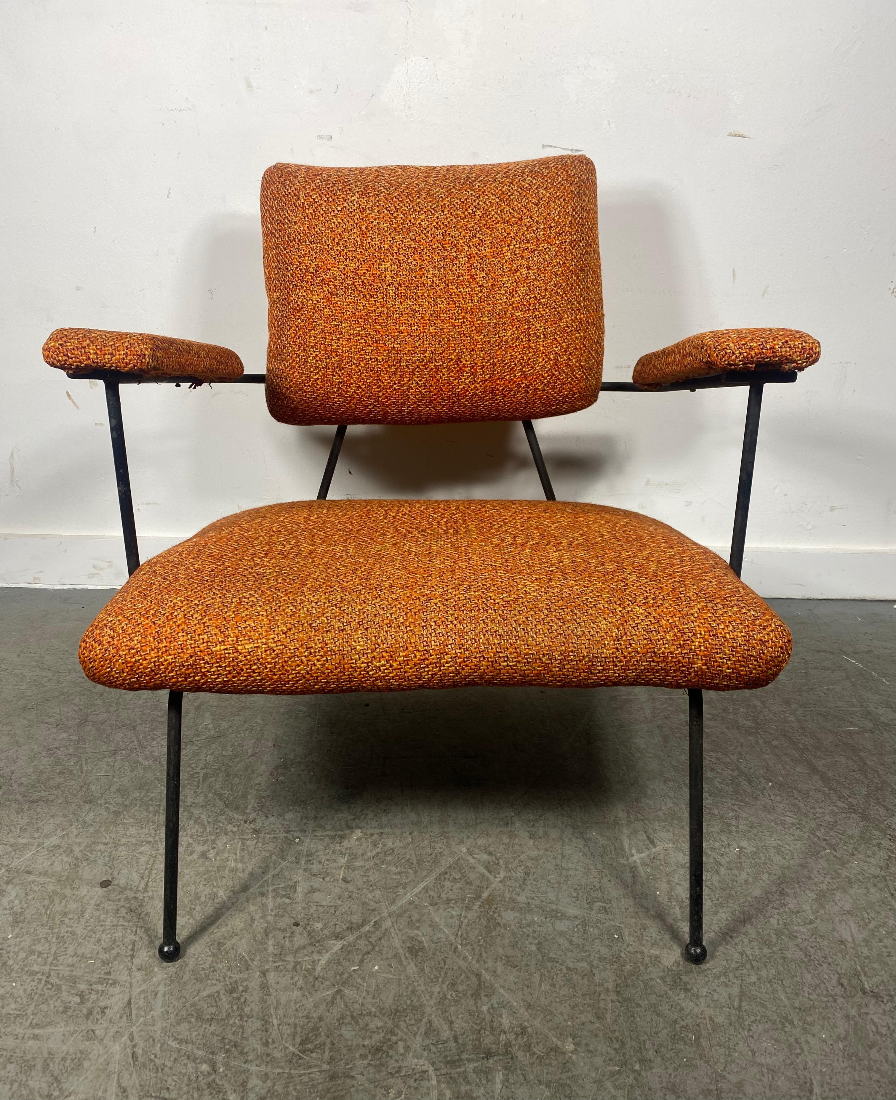 Seldom seen Adrian Pearsall 104-C Iron Lounge Chair  Craft Associates In Good Condition For Sale In Buffalo, NY