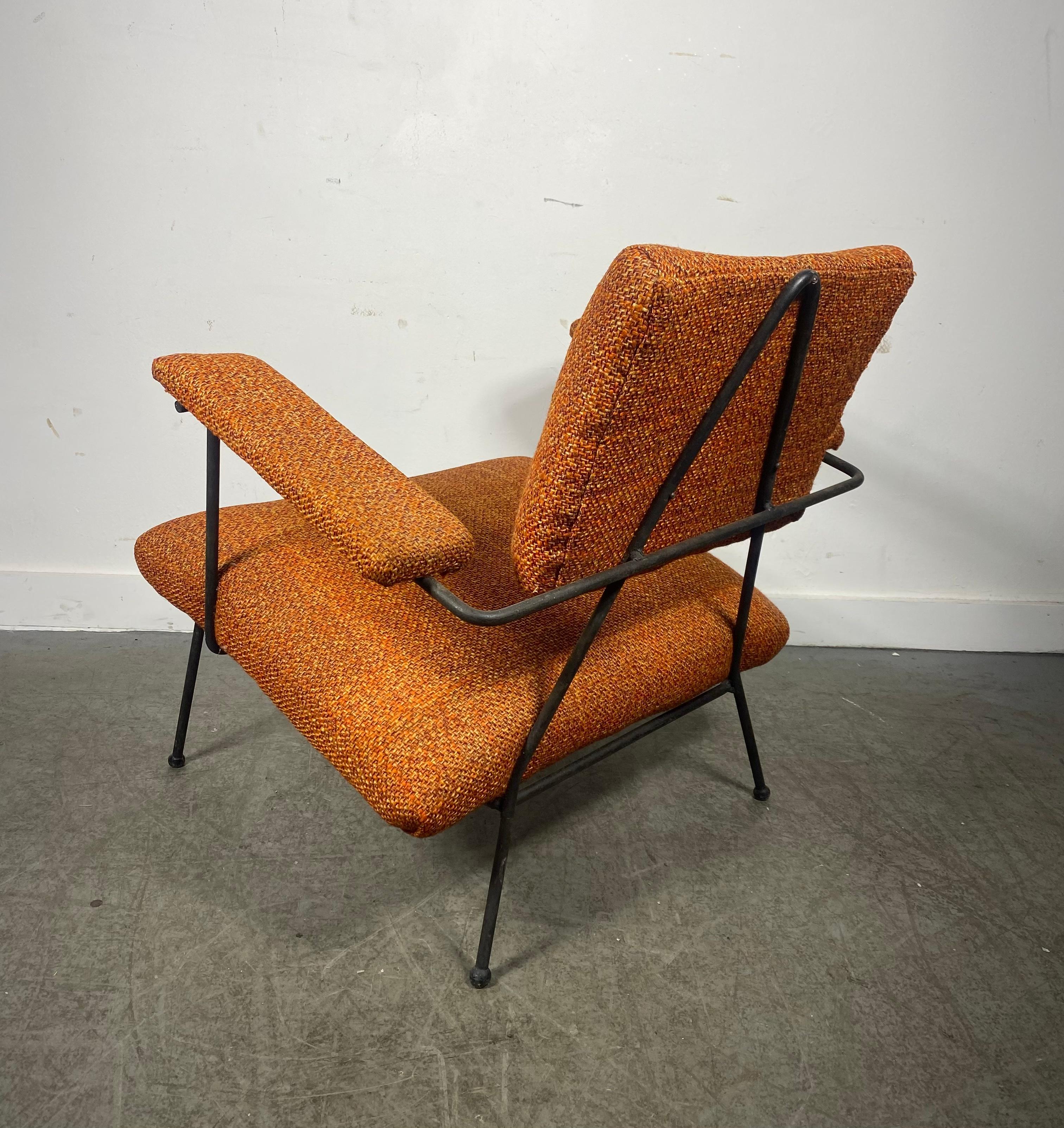 Mid-20th Century Seldom seen Adrian Pearsall 104-C Iron Lounge Chair  Craft Associates For Sale