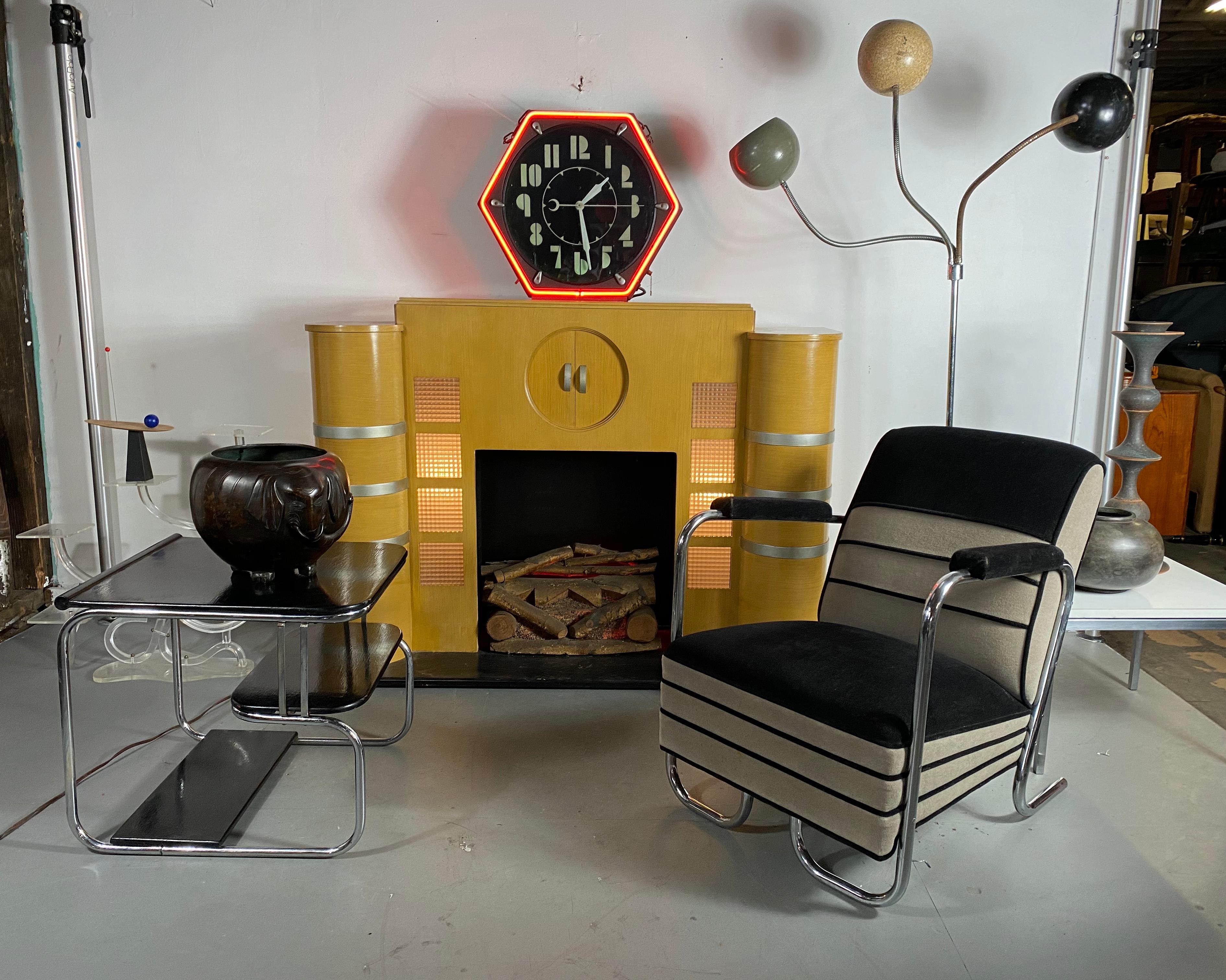 Seldom Seen Art Deco Neon Hexagon Clock, 'The Electric Clock Co. Cleveland 2