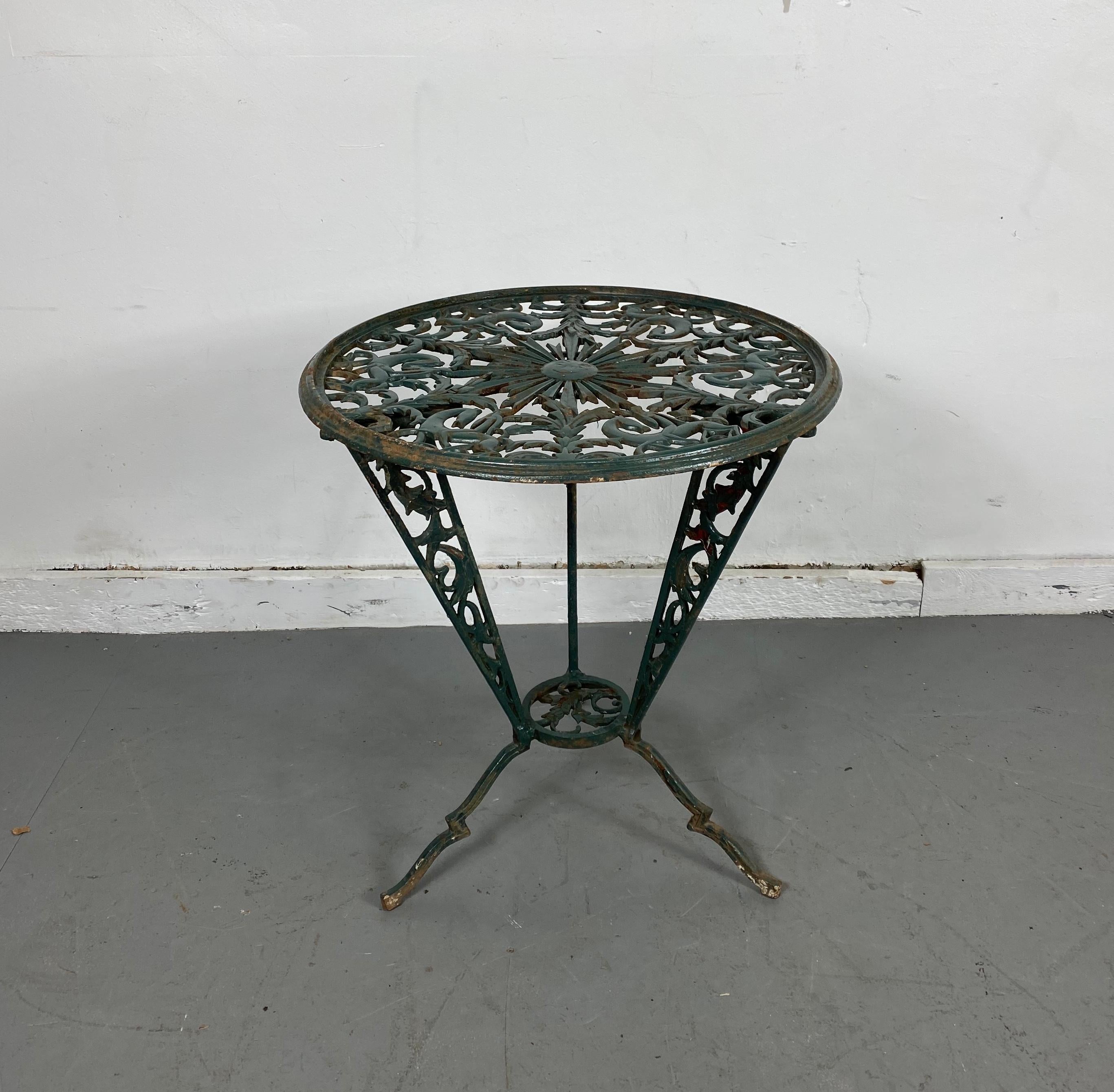 Seldom Seen Art Deco Occasional Table by Hagenauer for Rena Rosenthal In Good Condition For Sale In Buffalo, NY