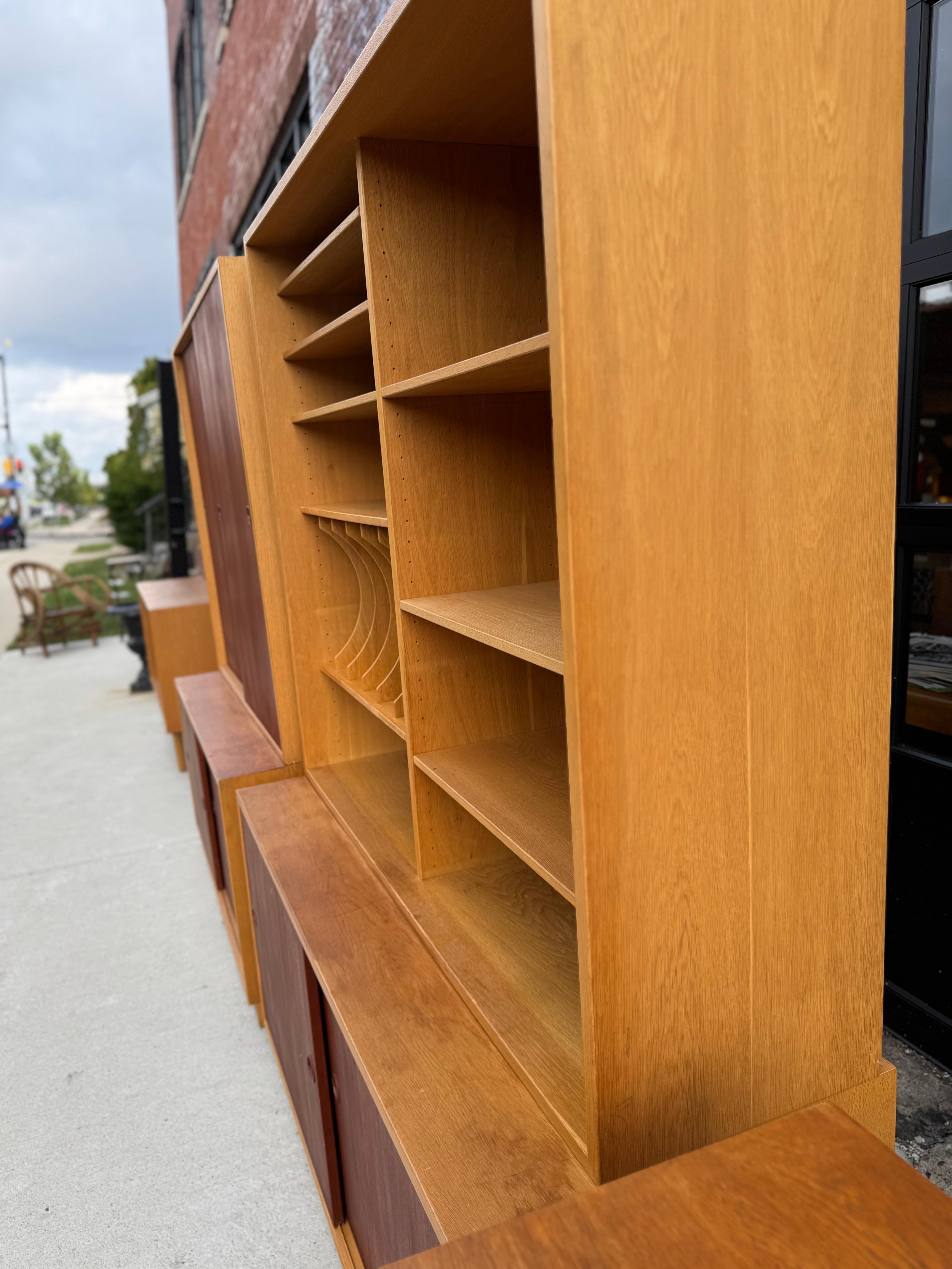Svedese Libreria/armadio bicolore 