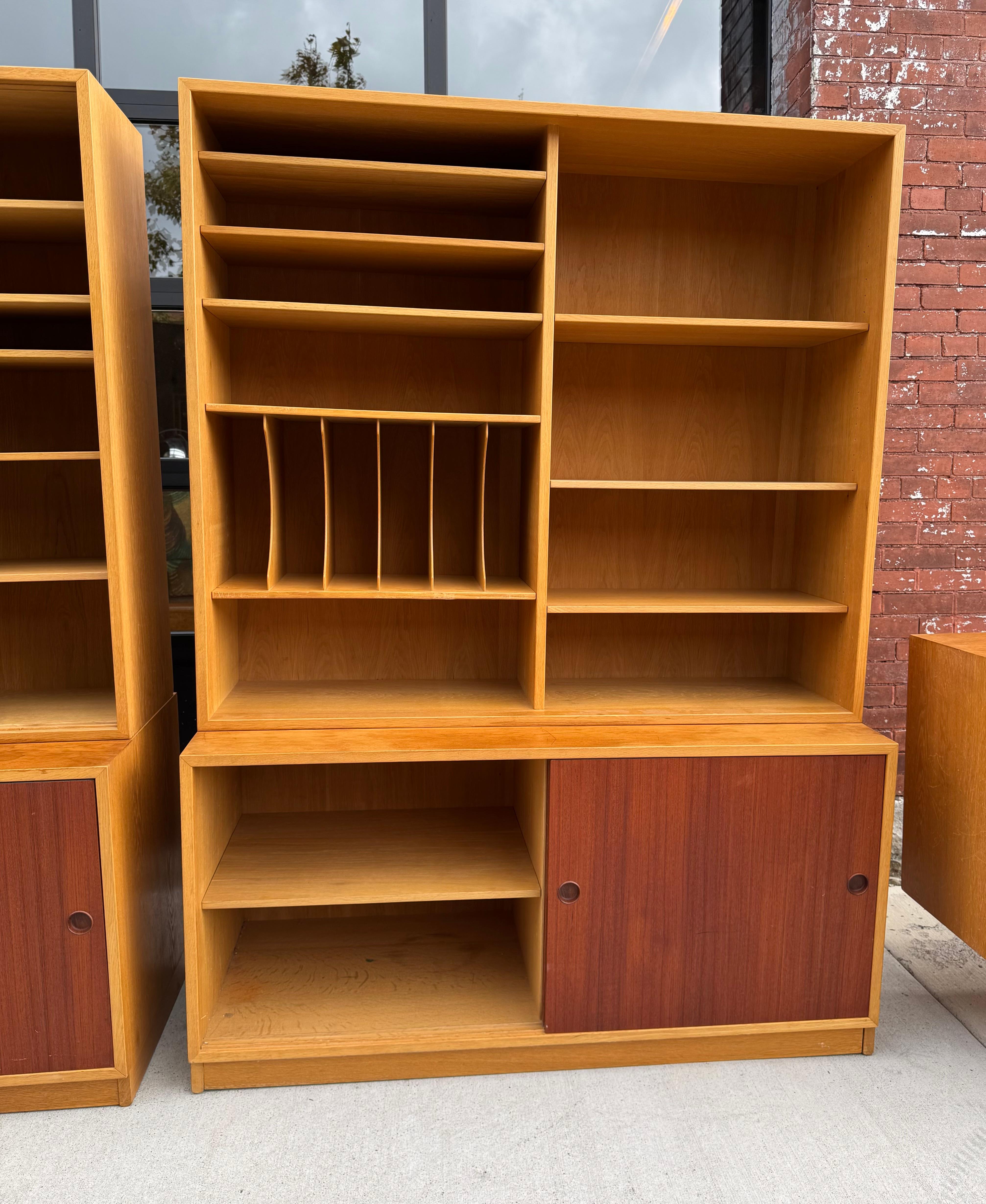 Libreria/armadio bicolore 