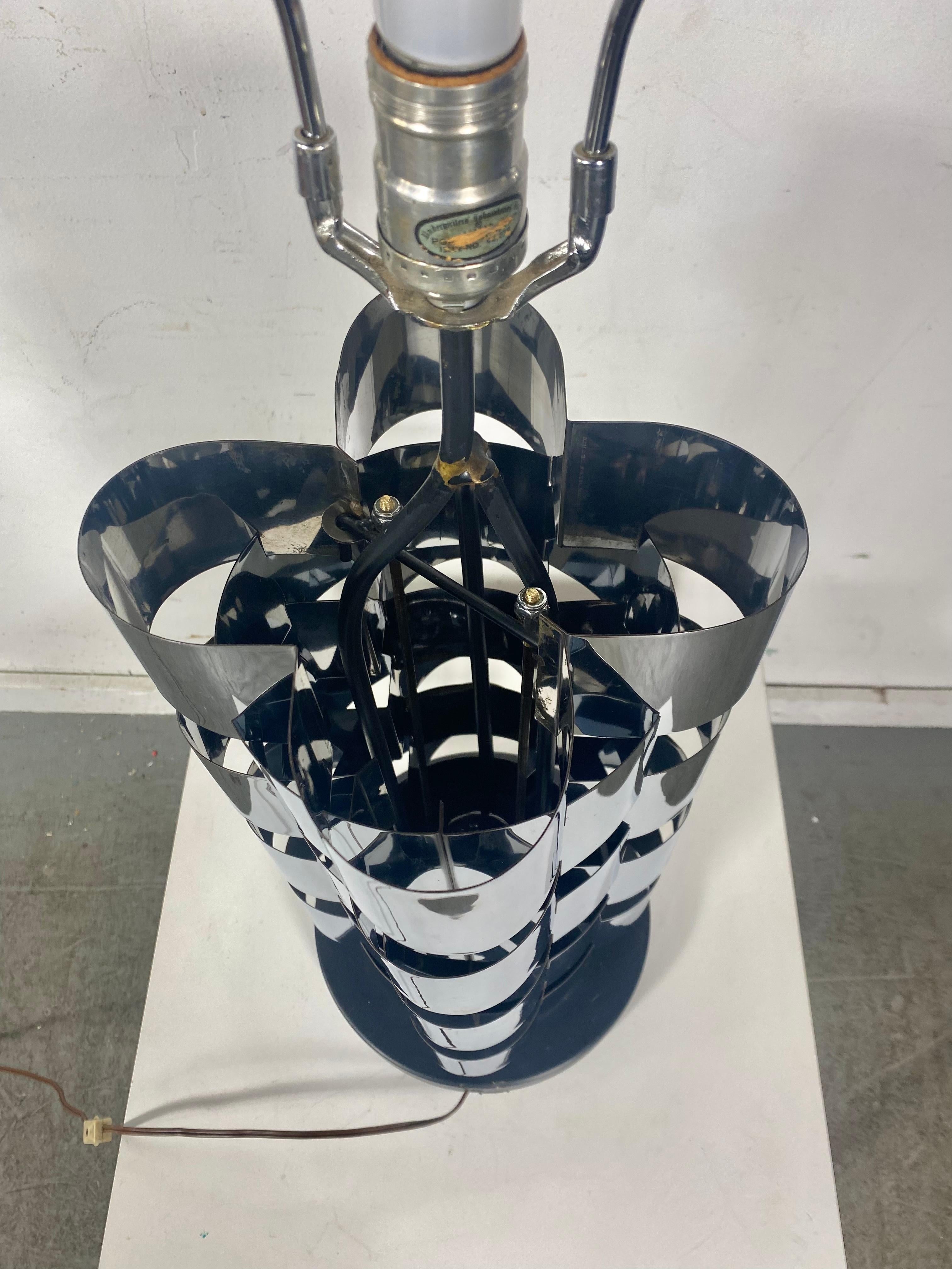 American Seldom Seen Curtis Jere Chrome Weave Brutalist Table Lamp / Chrome Shade