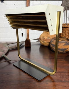 Lámpara de escritorio modernista con persiana de Lightolier, diseñada por Gerald Thurston, muy poco común