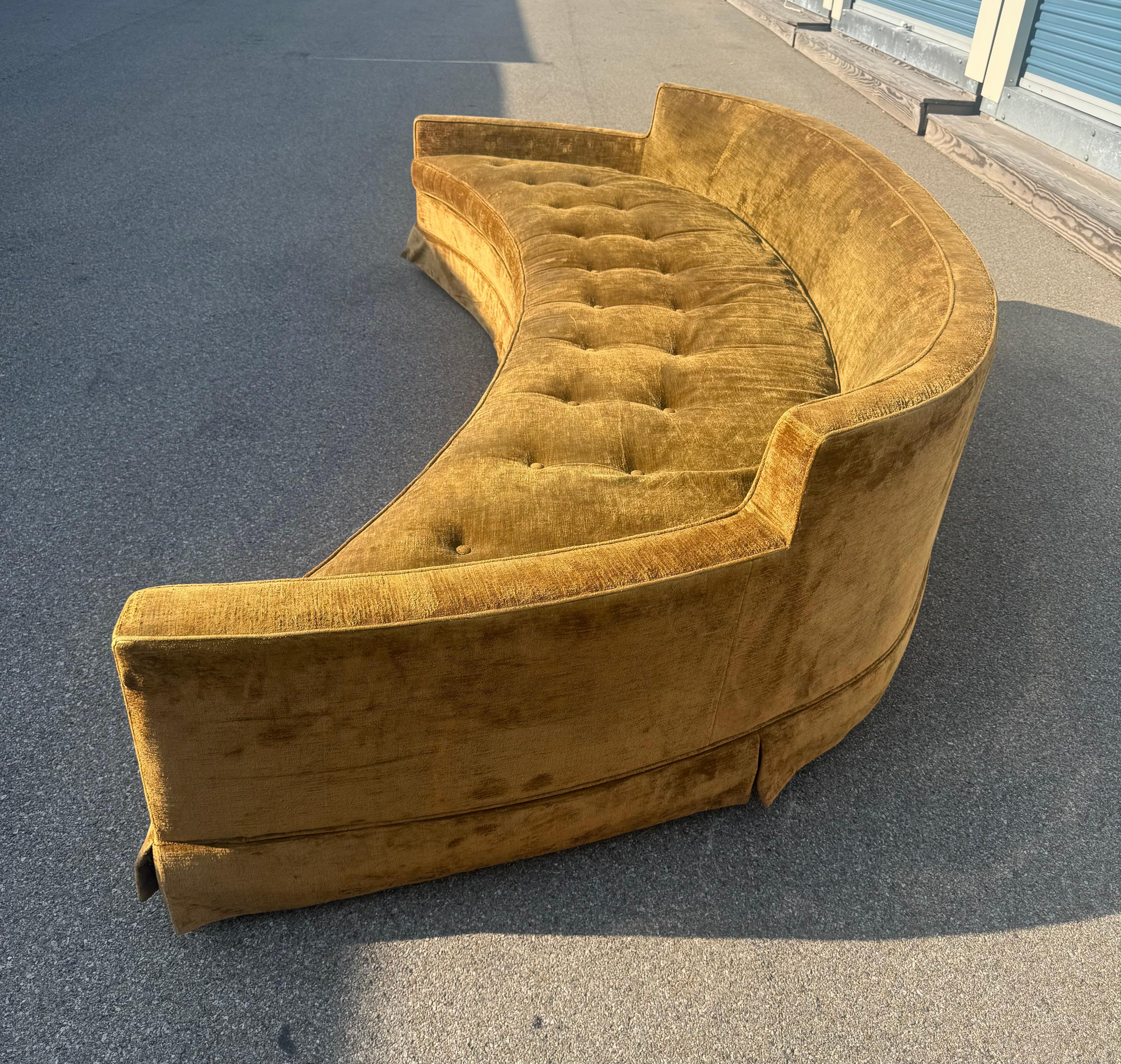 See One Harvey Probber Canapé Serpentine Crescent, 1960s en vente 1