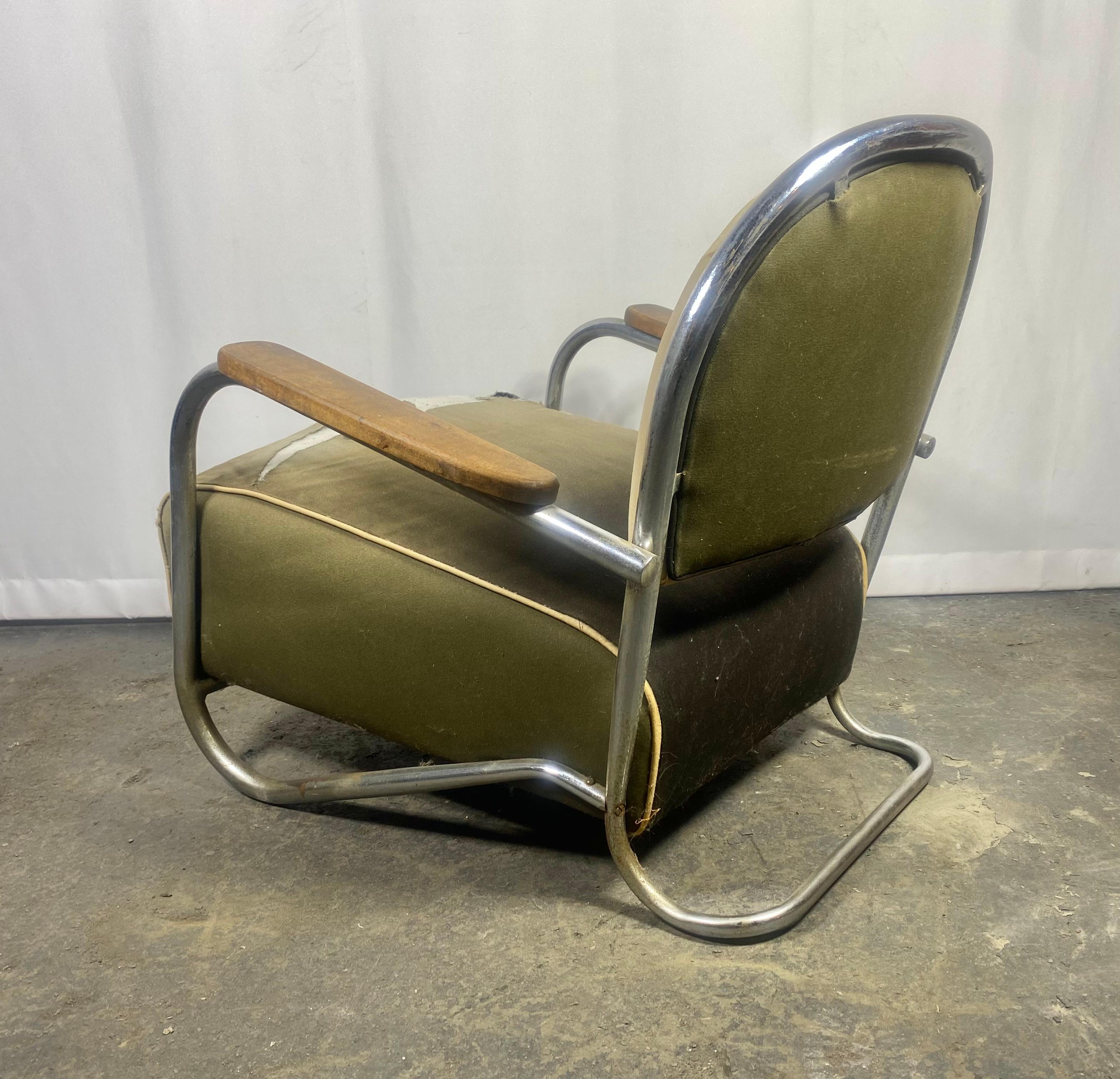 Seldom seen Kem Weber / Lloyds,  Chromed Steel Art Deco Lounge Chair c 1934  In Distressed Condition For Sale In Buffalo, NY