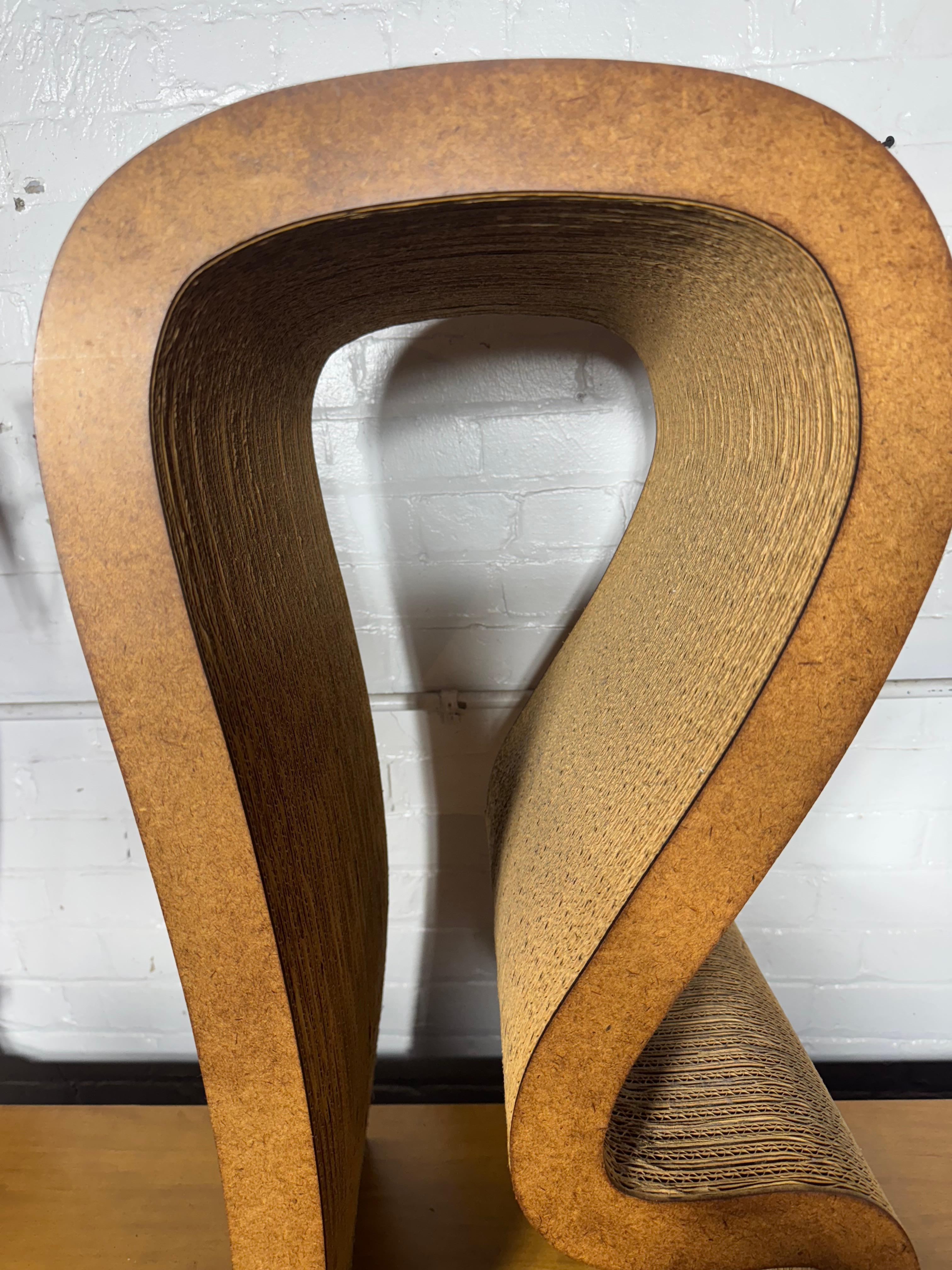 Taburete Seldom Seen / Escultura de Frank Gehry / Easy Edge's Inc. en venta 2