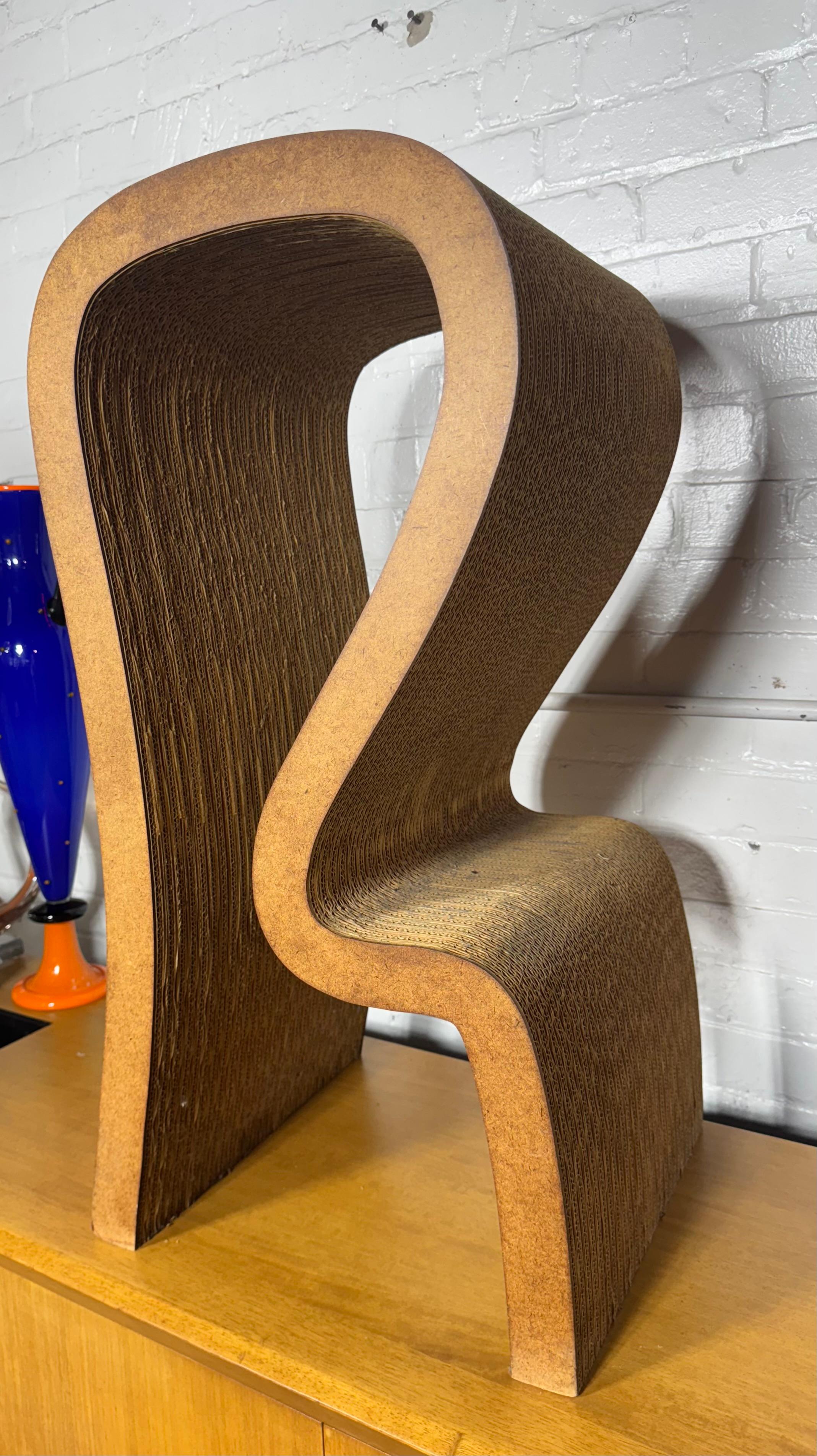 Taburete Seldom Seen / Escultura de Frank Gehry / Easy Edge's Inc. en venta 1