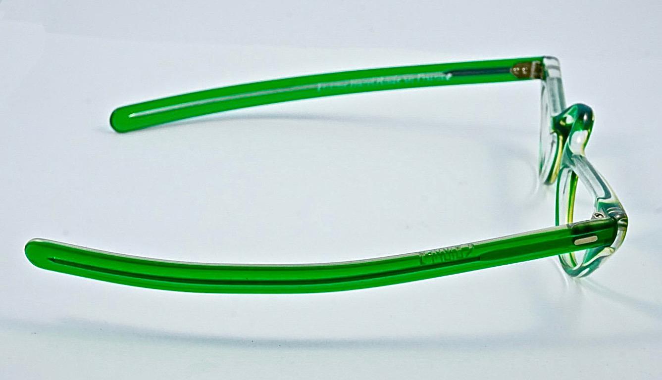 emerald green eyeglass frames