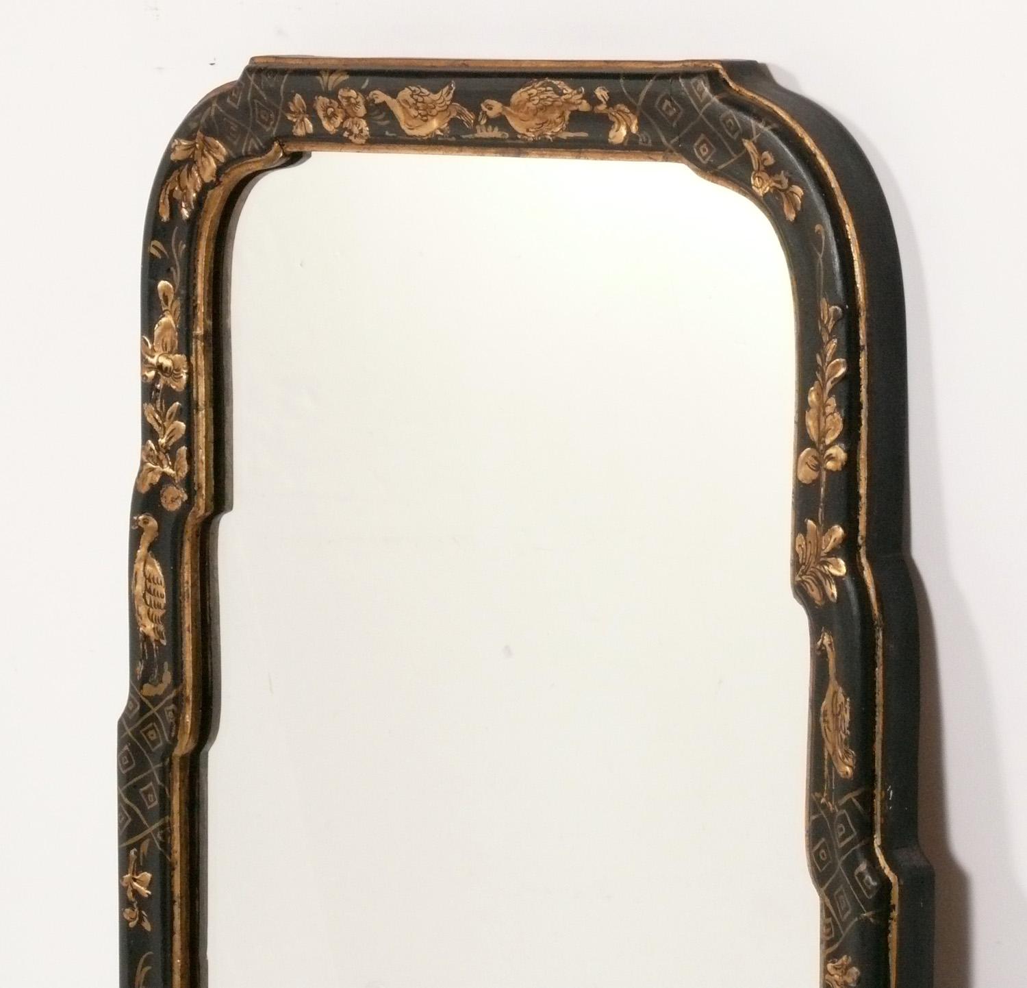 Sélection de miroirs chinoiseries magnifiques décorations peintes à la main Bon état - En vente à Atlanta, GA