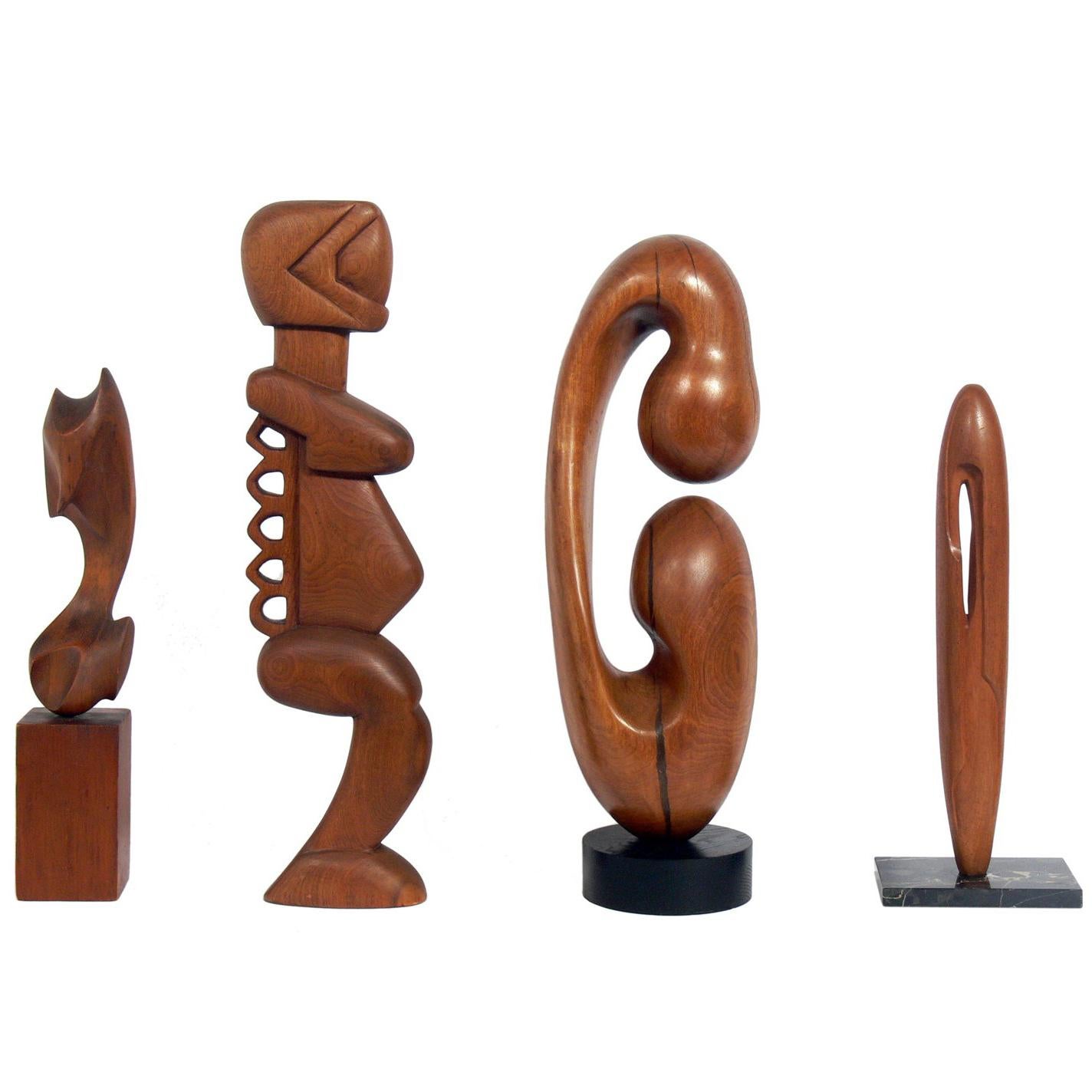 Sélection de grandes sculptures abstraites en bois en vente