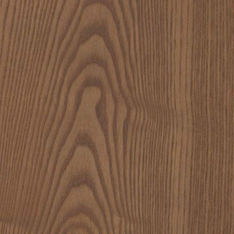 Sélection de finitions pour meubles en bois de frêne en vente 2