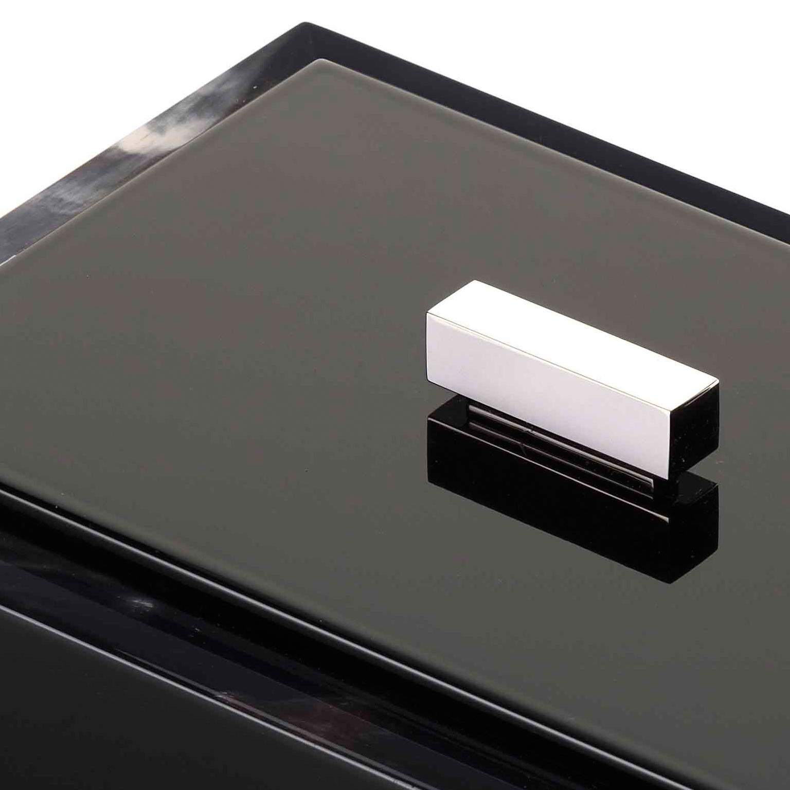 Contemporary Selene Box in Glossy Black Lacquered Wood with Corno Italiano Inlays, Mod. 5310s For Sale