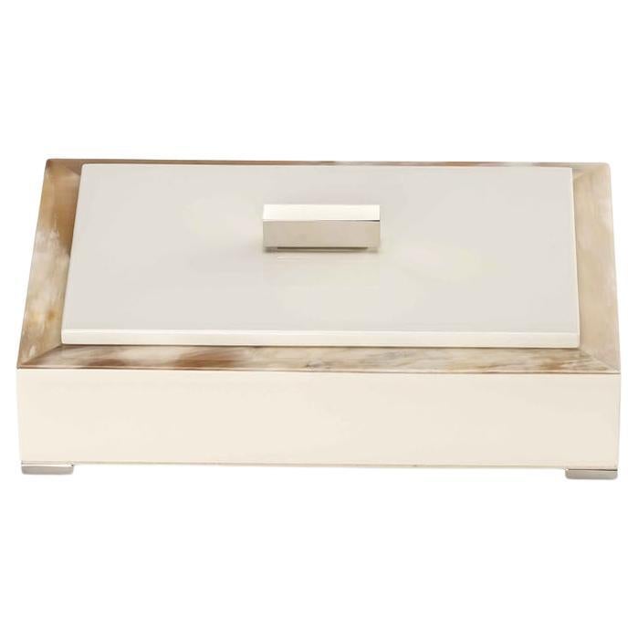 Selene Box in Glossy Ivory Lacquered Wood with Corno Italiano Inlays, Mod. 5310c