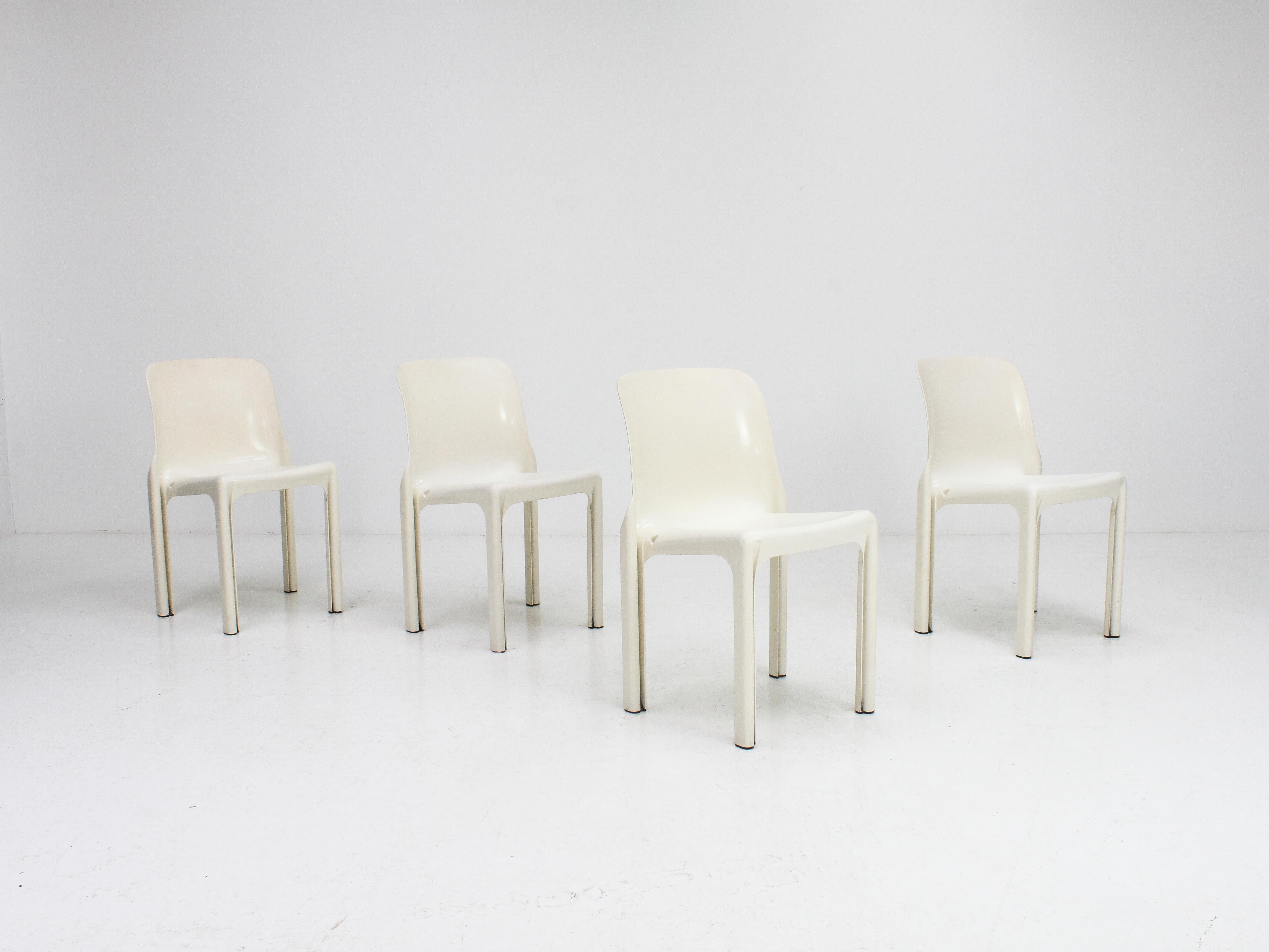 Italian 'Selene' Stacking Chairs in White by Vico Magistretti for Artemide, 1969