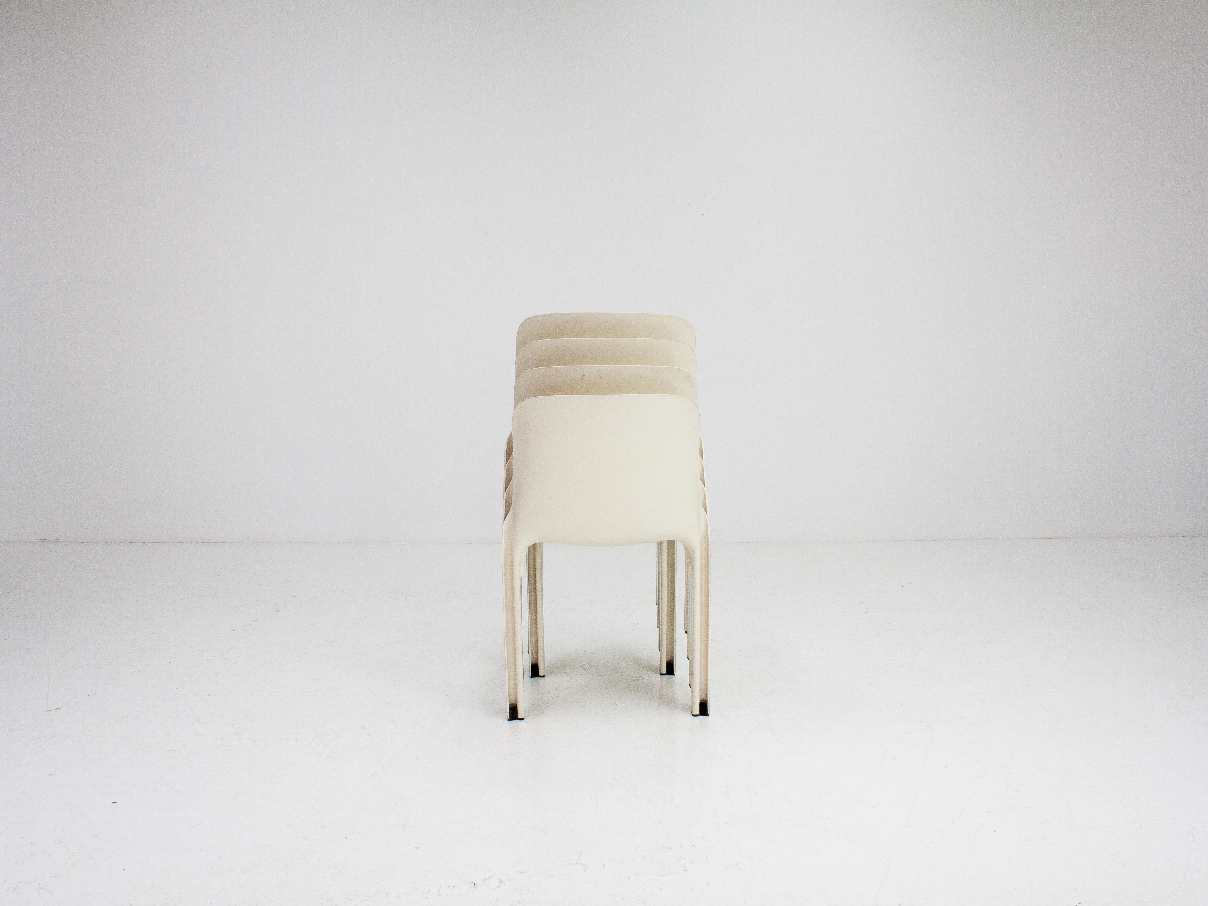 20th Century 'Selene' Stacking Chairs in White by Vico Magistretti for Artemide, 1969