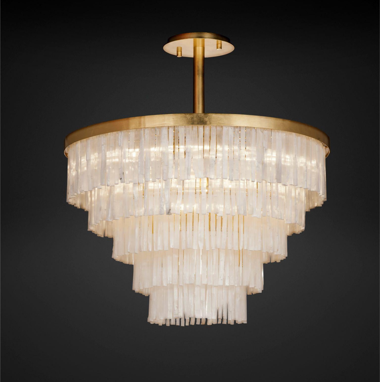 Selenite chandelier 120 by Aver.
Dimensions: D 120 x H 80 cm.
Materials: Selenite, metal.
Available in other sizes.

Designed by Marcele Muraro, for Aver, the collection is produced with natural Moroccan selenite and inspired by the city of