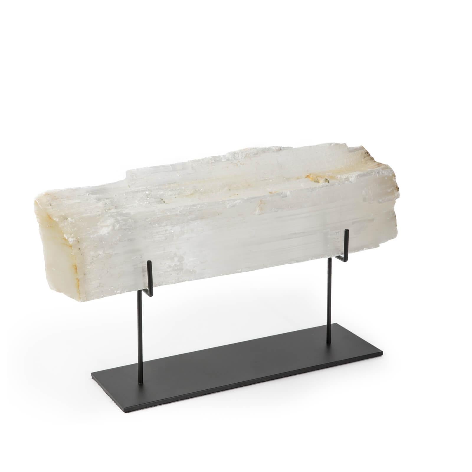 Selenite Log on stand In Excellent Condition For Sale In New York, NY