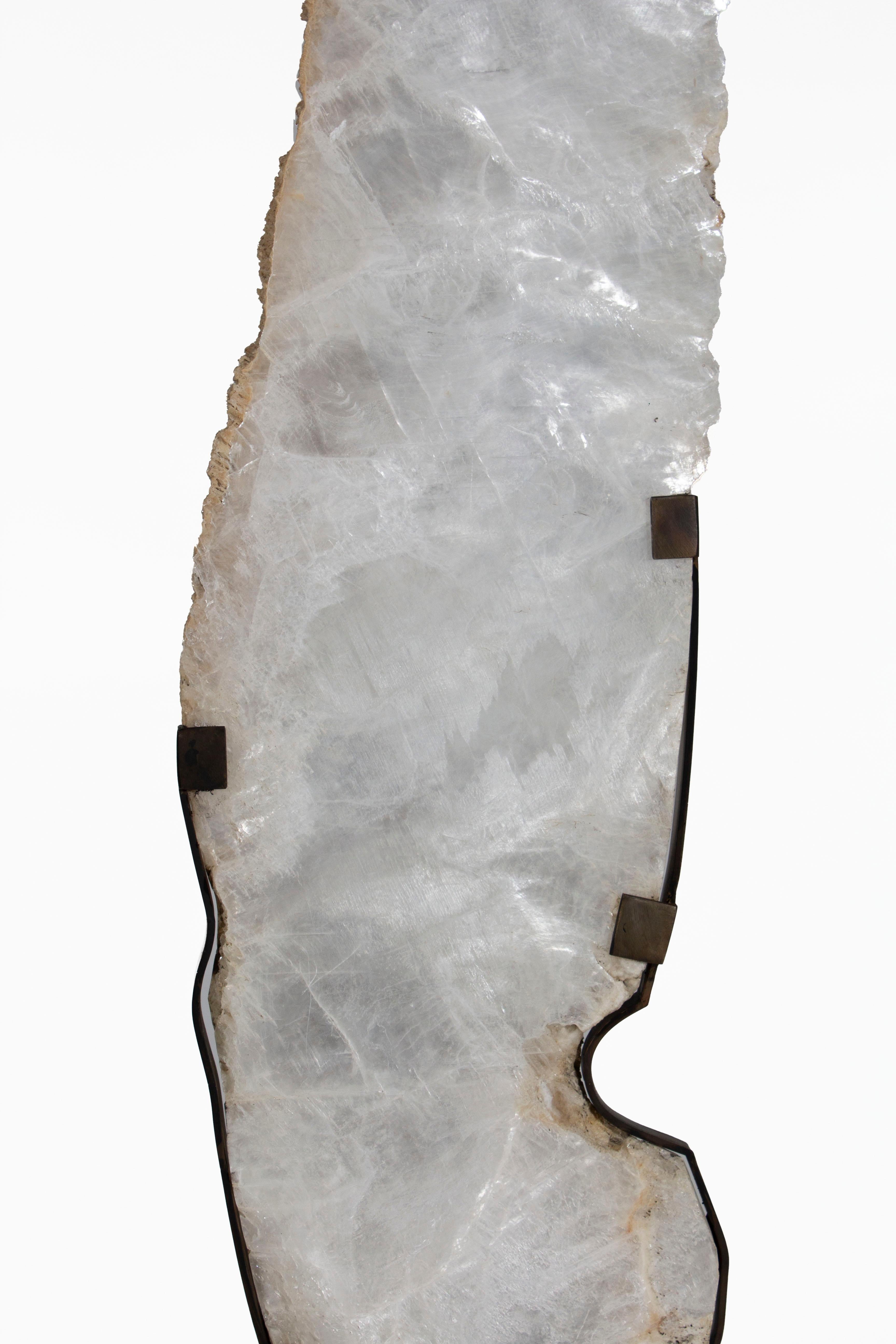 Selenite Sculpture on Museum Mount In New Condition In Dallas, TX