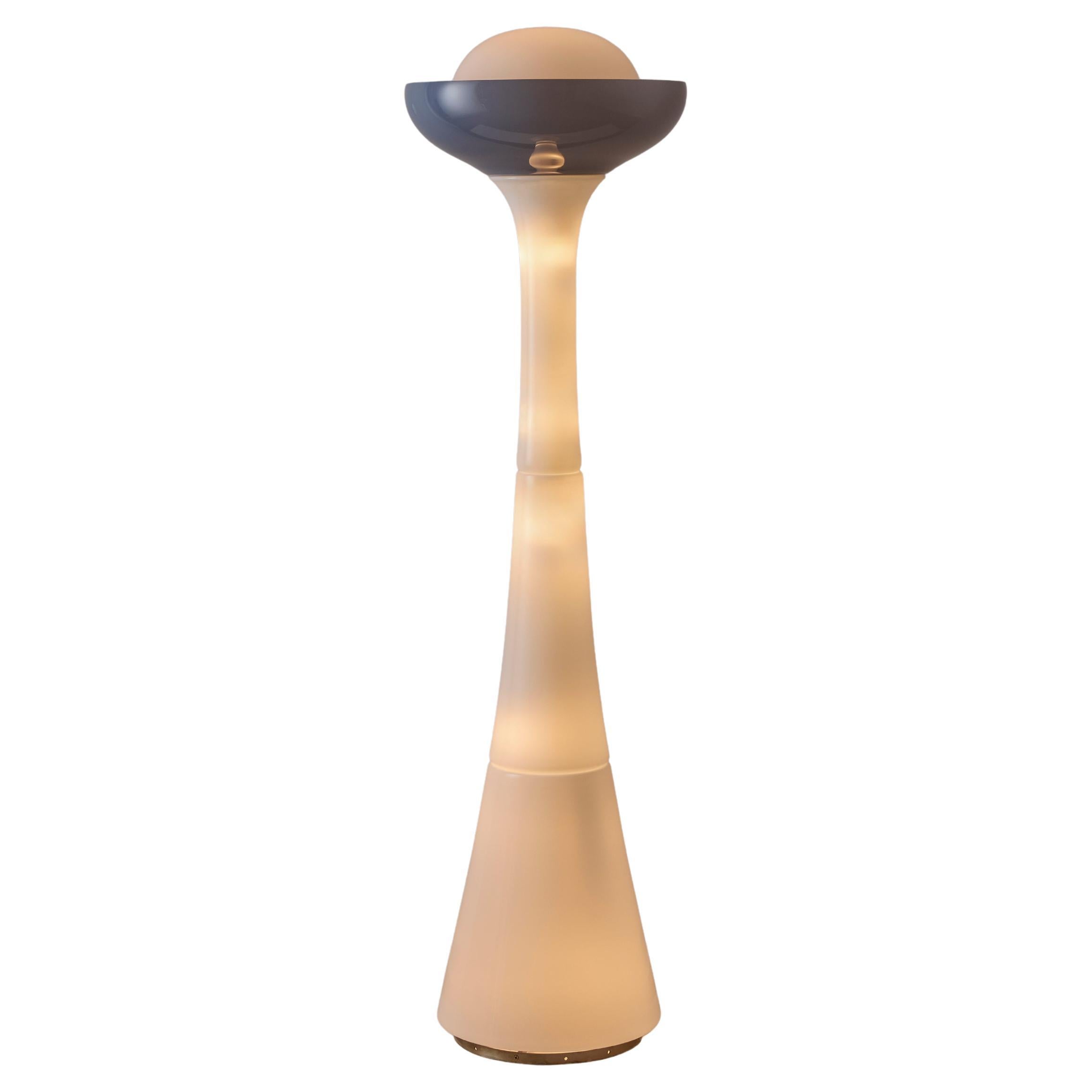 Lampade da terra
Selenova
di Carlo Nason per Vistosi